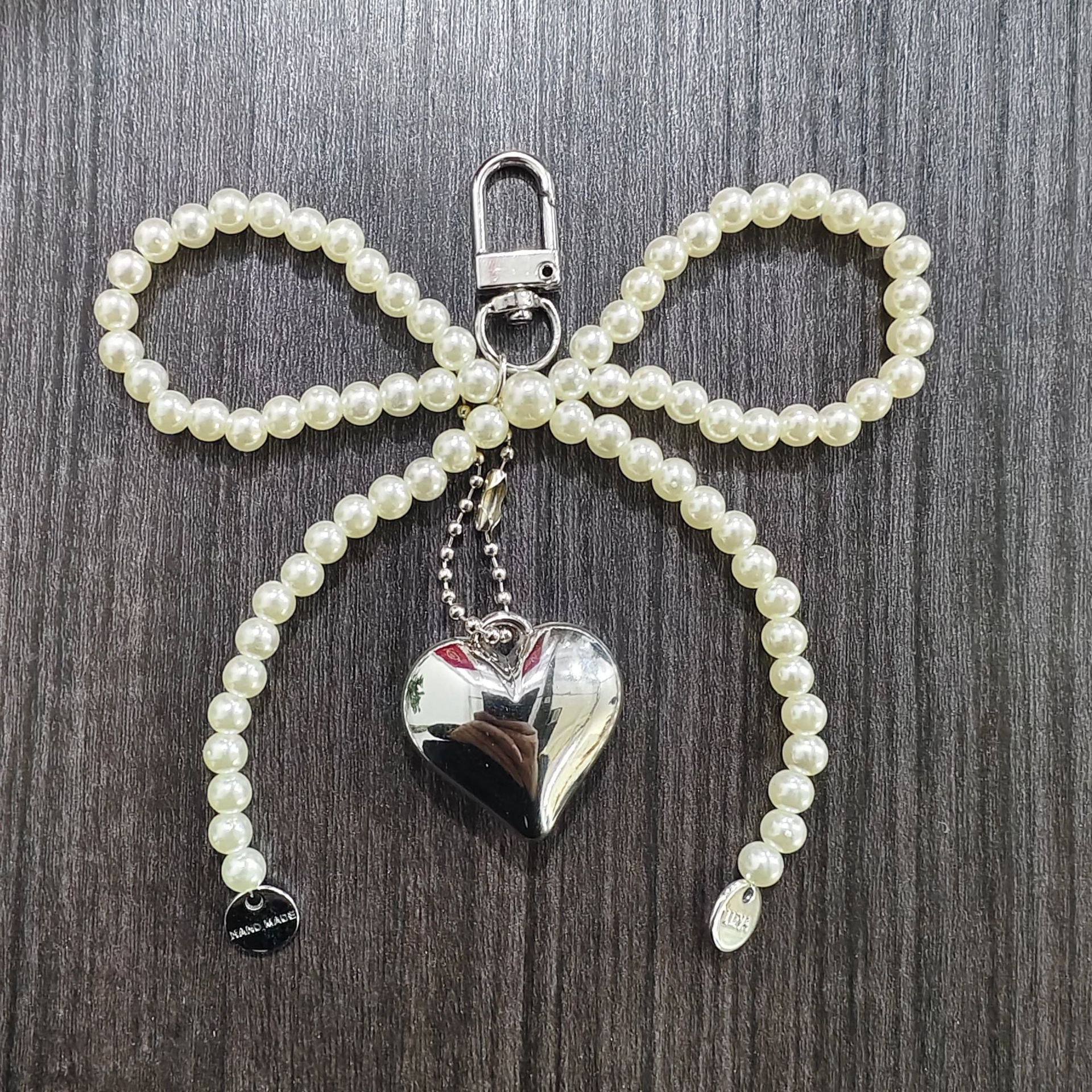 Fashion Sweet Pearl Heart Bow Keychain Pendant Aesthetic Key Holder Girls Bag Accessories mobile phone case chains charms strap