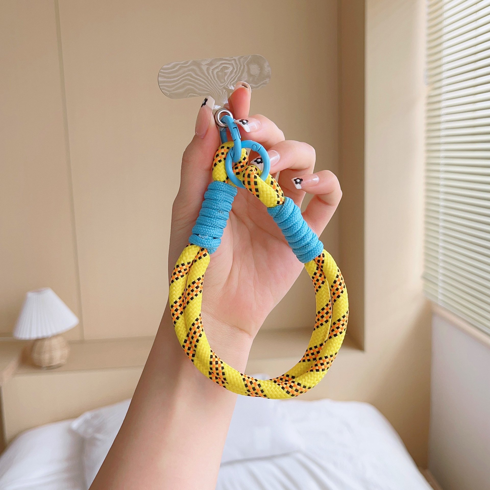 Universal Phone Case Lanyard Colorful Short Nylon Rope With Patch Tab Cell Phone Case Wrist Straps Rope for iPhone for Samsung