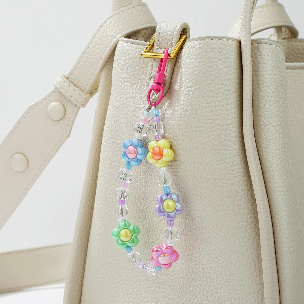 INS Fashion Network Red Sweet Korean Flower Beaded Mobile Phone Chain Wrist Strap For Women Acrylic Pearl Phone Case Lanyard