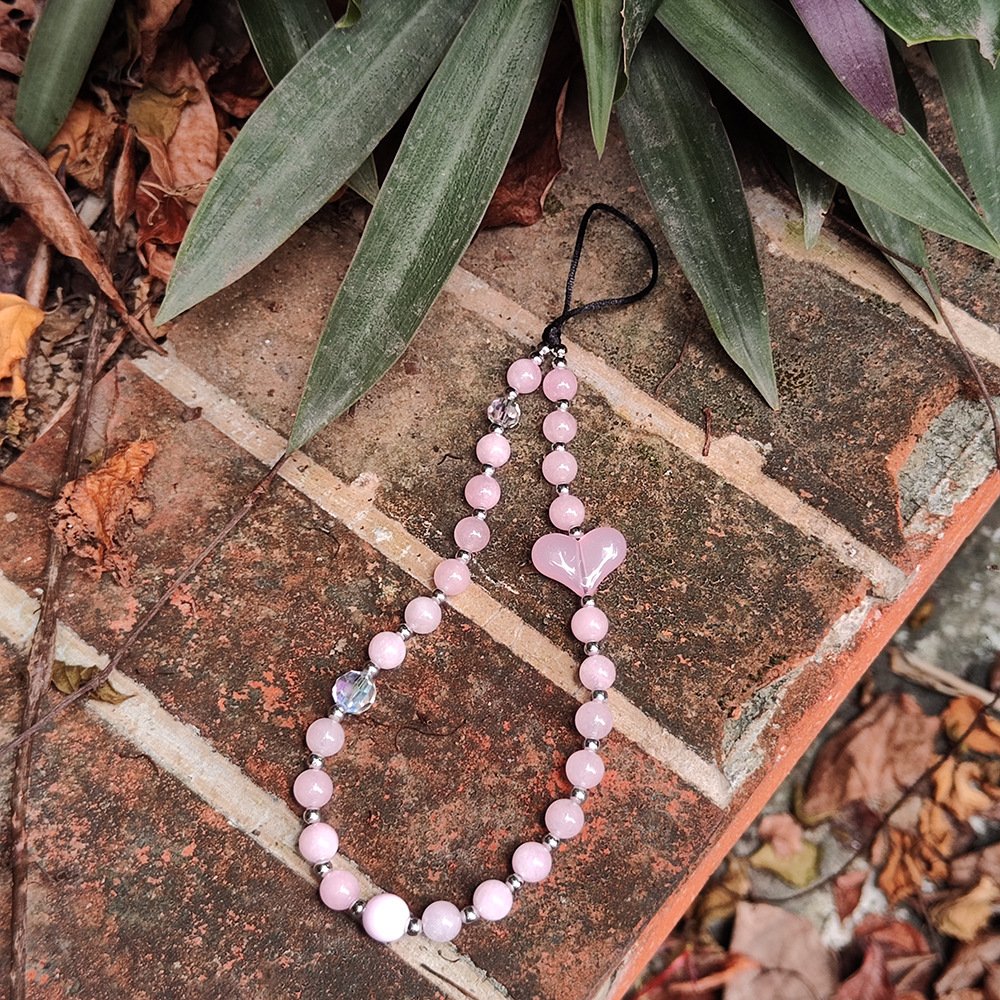 Korean Cute Crystal Acrylic Pink Heart Beaded Phone Case Charm Phone Wrist Strap Beads Lanyard Bracelet Chain Rope Cord Keychain