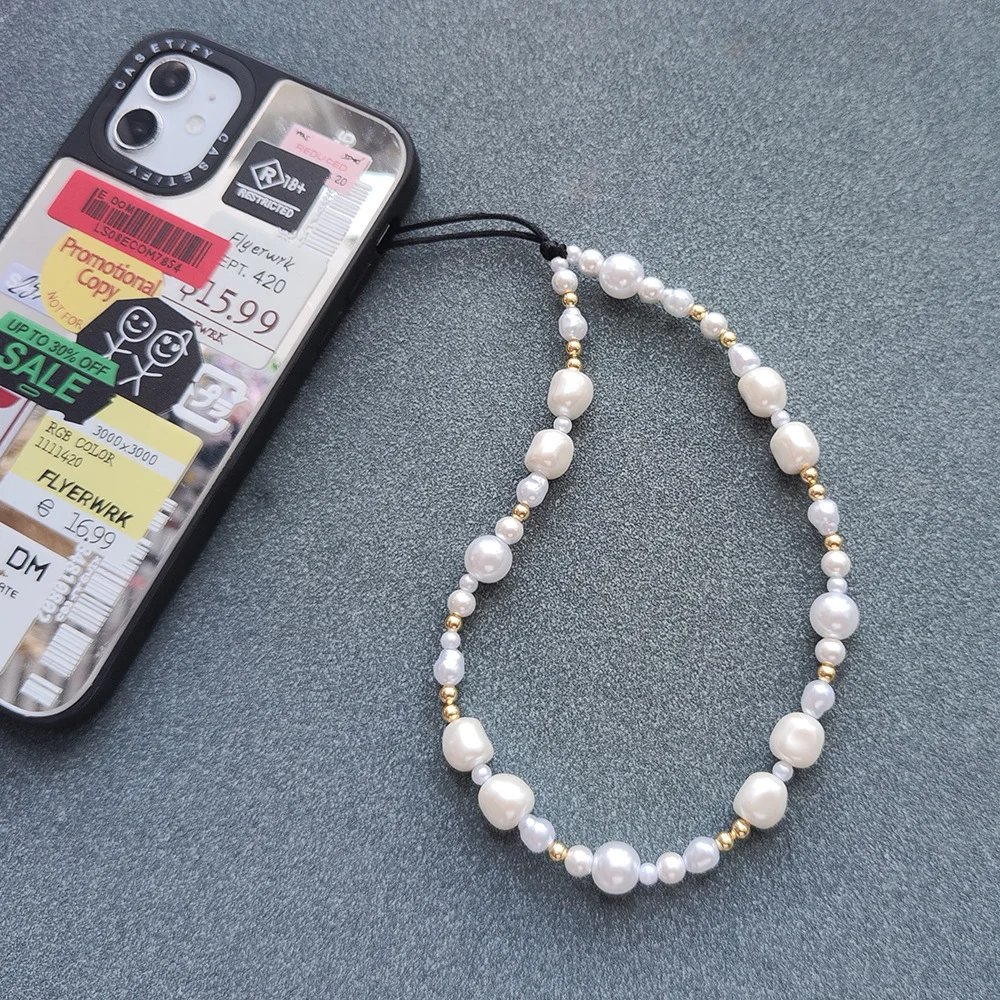 2023 New White Pearl Phone Chain Y2K Style Phone Charm Ins Fashion Accessories Phone Straps Telephone Lanyard