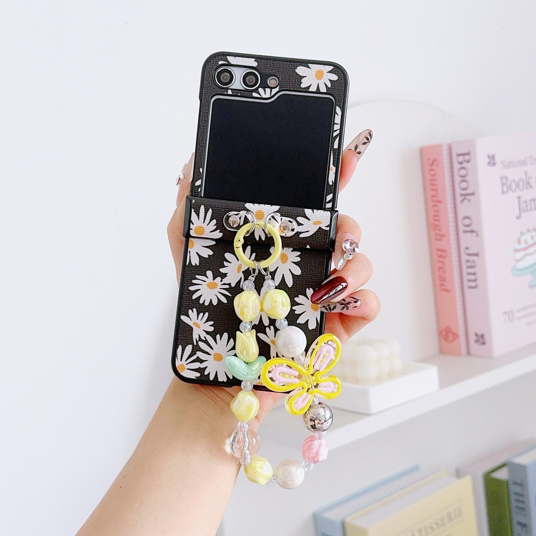 2024 Fashion Daisy Print Mobile Phone Cases with Bracelet for Samsung Galaxy Z FLIP 6 5 4 3 Vivo XFlip
