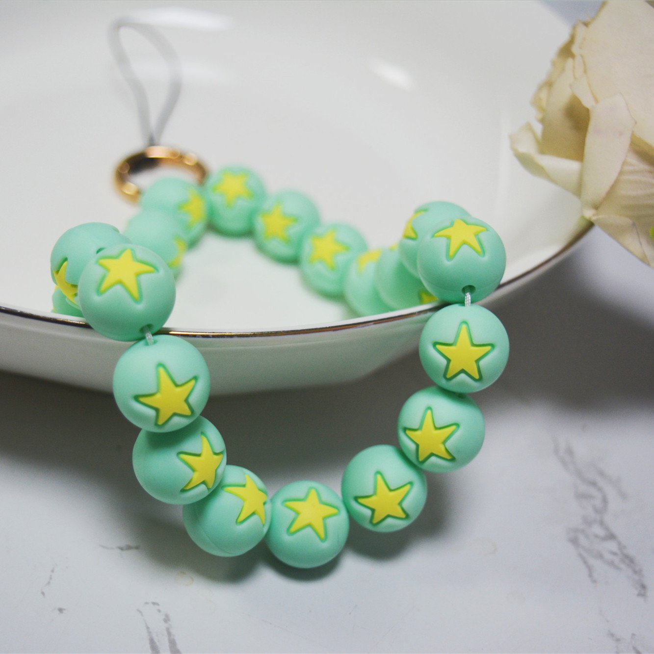 2024 New Hot Selling Mobile Phone Chain Wrist Strap Star Silicone cellphone Chains Key Chains
