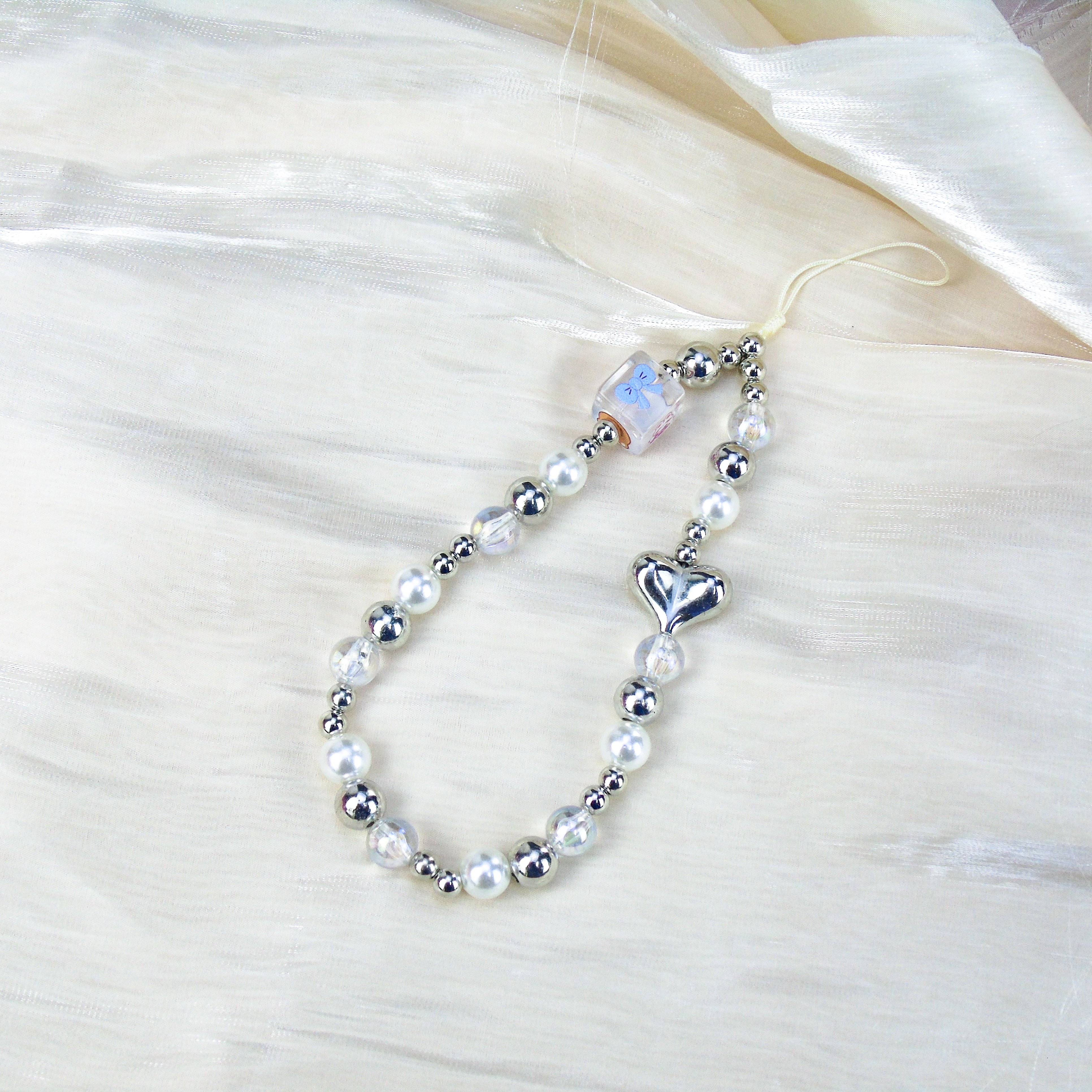 2024 New Style Love Butterfly Adjustable Short Wrist Strap Y2K CCD Camera Accessories Pendant For Ins-Style Girls