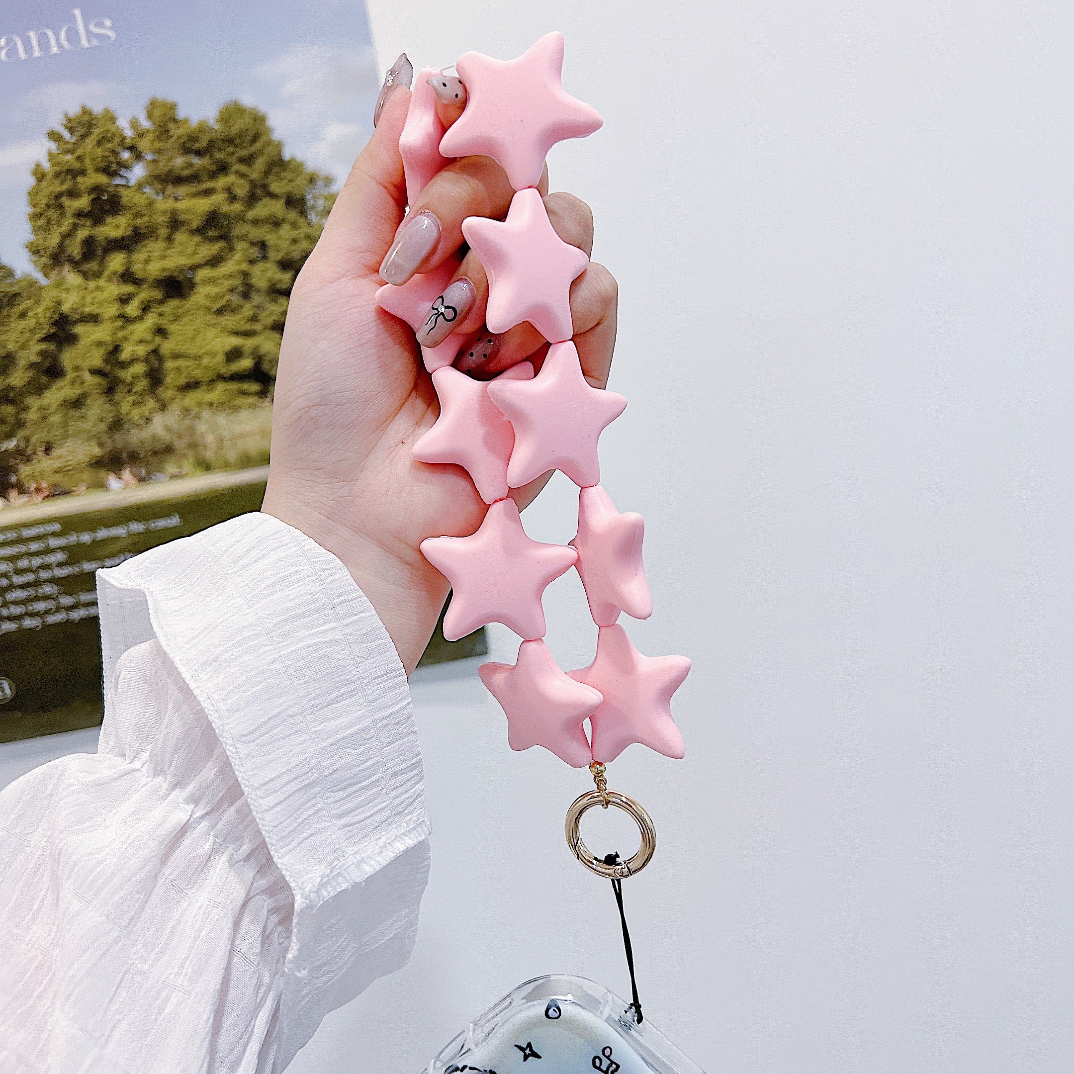 Silicone Star-Shaped Phone Lanyard Wrist Strap Fashionable Pink Minimalist Design for Girls Mobile Phone Chain Accessory