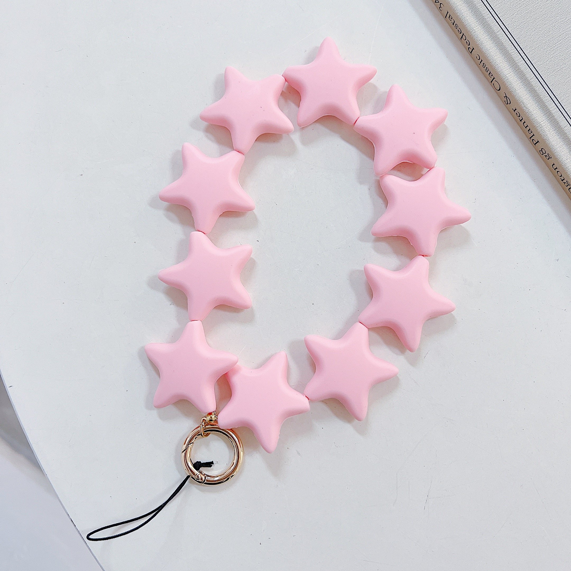 Silicone Star-Shaped Phone Lanyard Wrist Strap Fashionable Pink Minimalist Design for Girls Mobile Phone Chain Accessory
