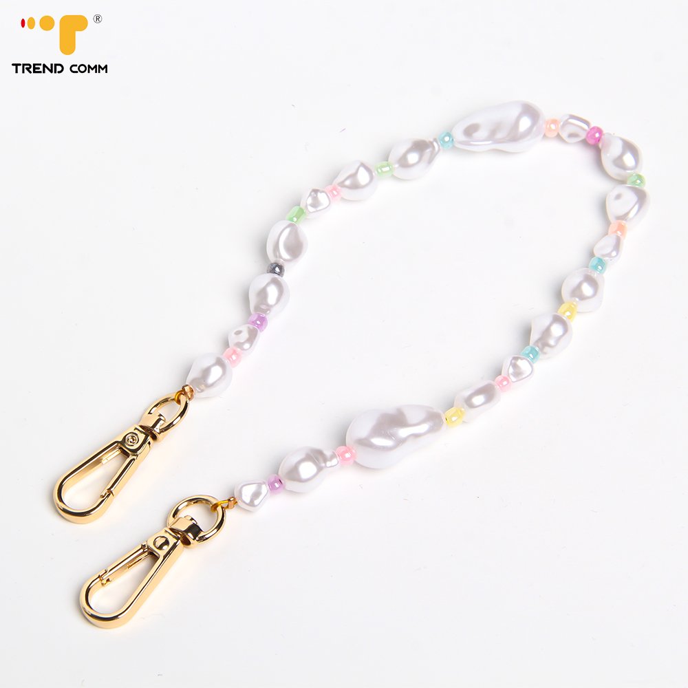 Customized Irregular White Pearl Beaded Body Chain Bracelet Cell Phone Strap for Mobile Phone