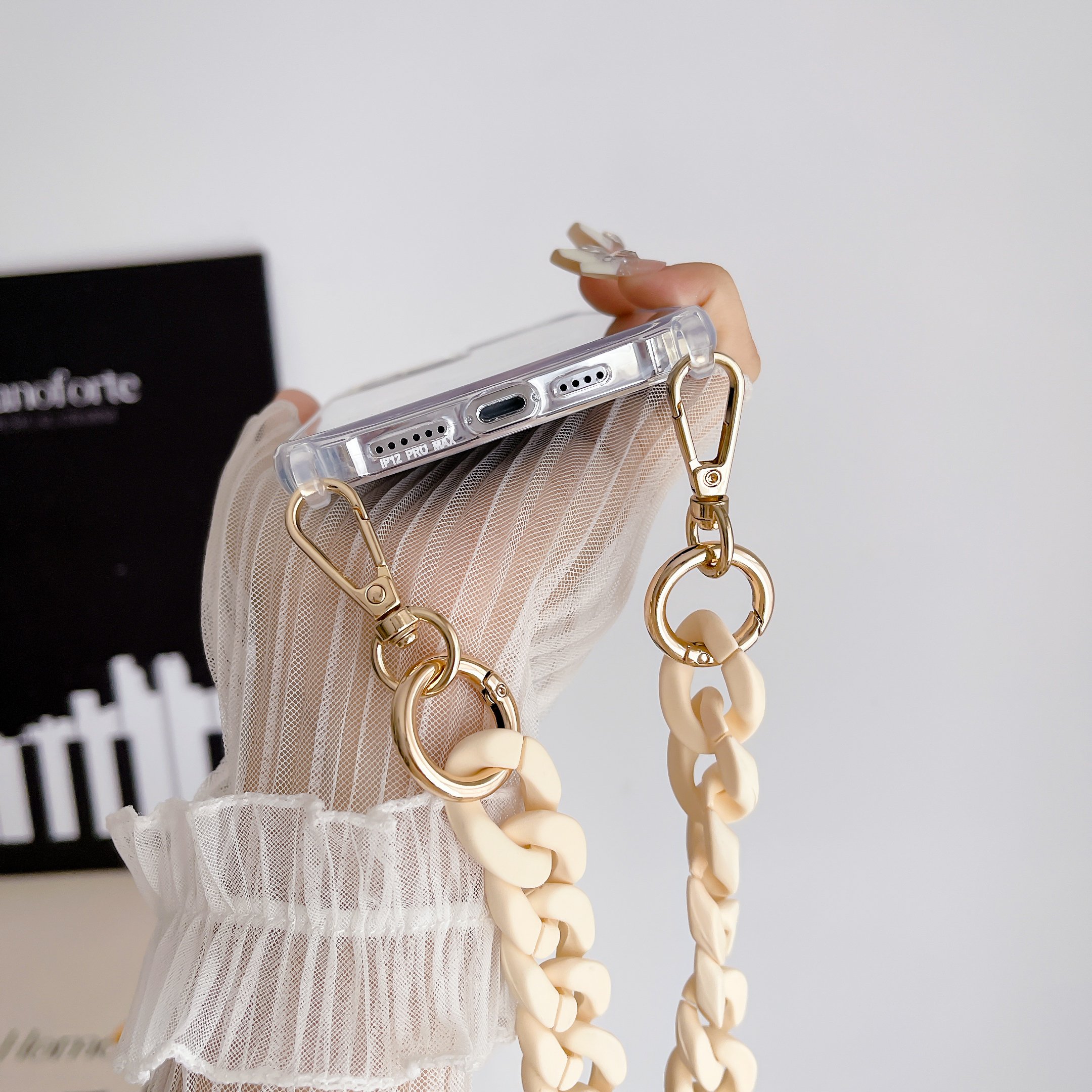 Fashionable Colorful Acrylic chian For Cell Phone Strap 120cm Long Crossbody Custom Detachable Lanyard For iPhone 16 15 Pro Max