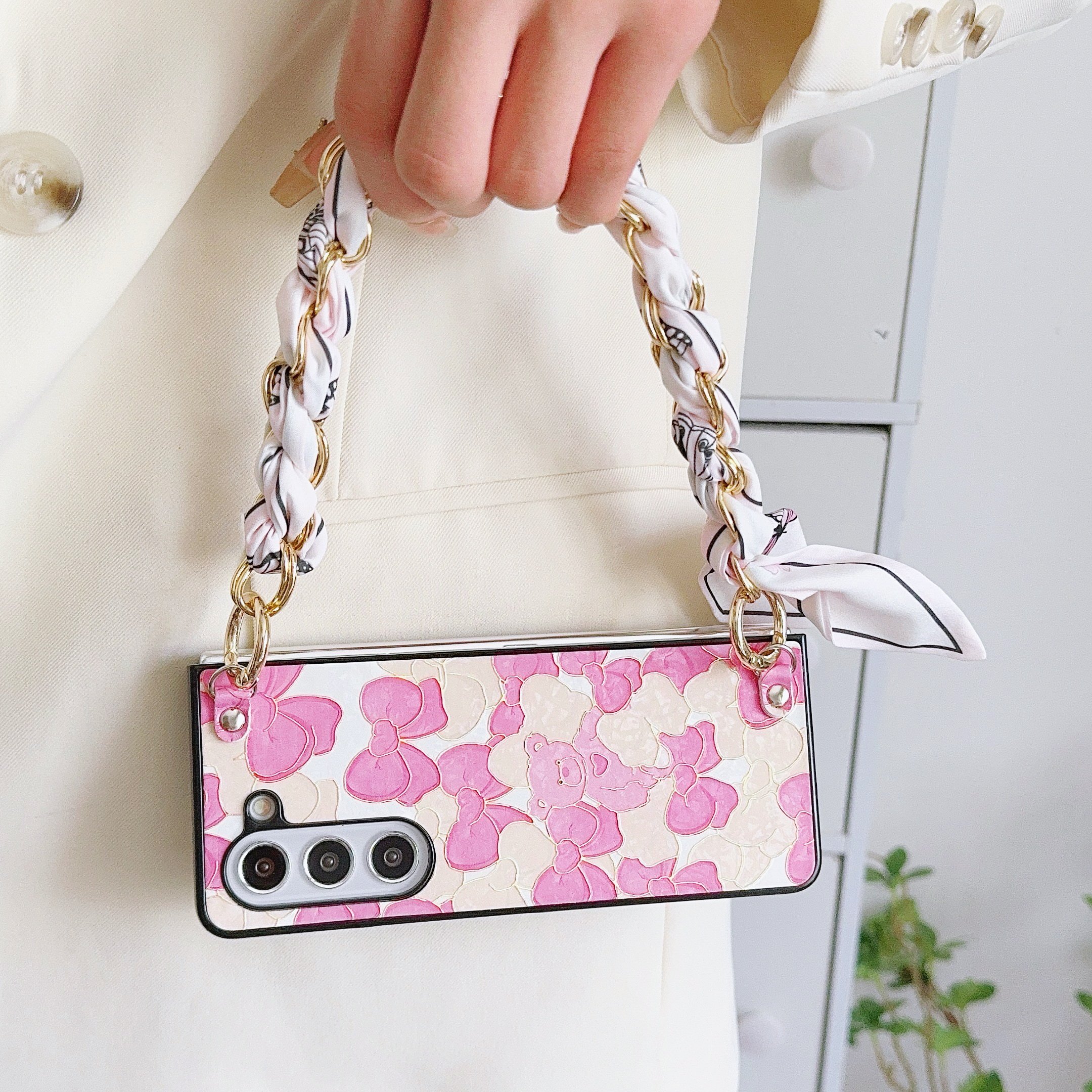 Bear Rabbit Bow Tie Mobile Phone Cases with Silk Scarf Hand Band for Samsung Galaxy Z Fold 6 5 4 3 vivo XFold Xiaomi Fold 2 3