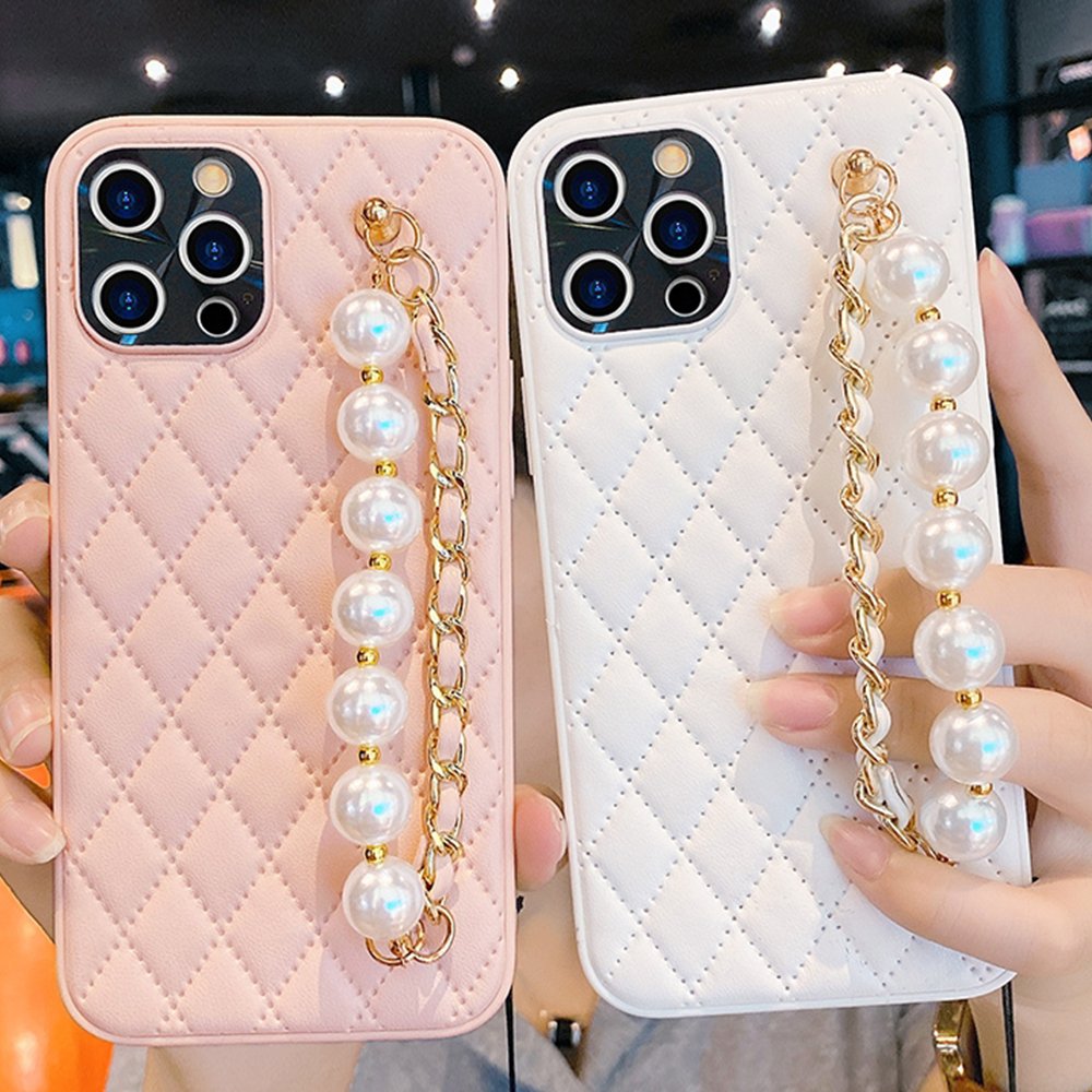 Deluxe Design Rhombic Pattern Soft Bumper Women Girl Protective Phone Case with Pearl Strap for iPhone 14 13 12 Pro Max