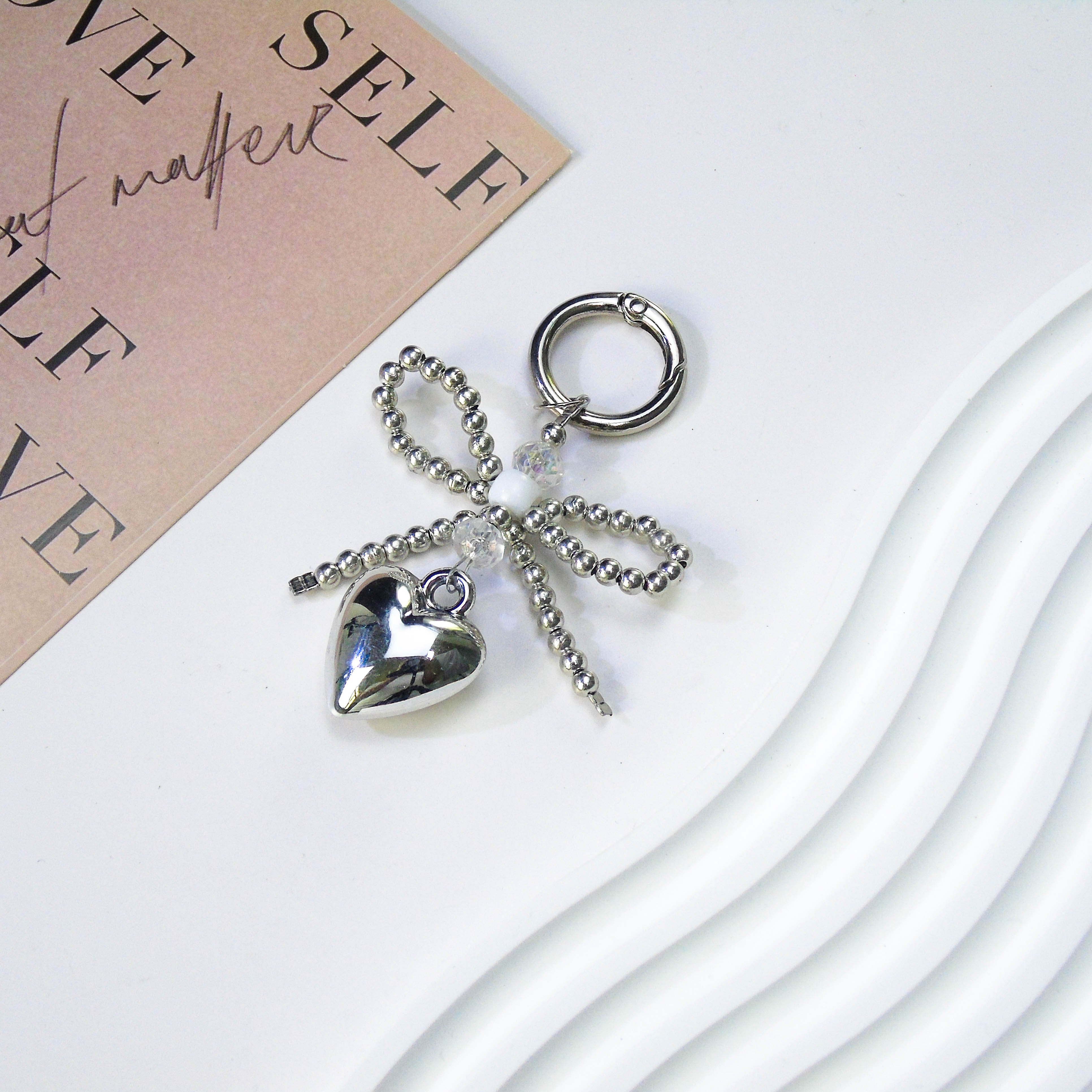 Hot-Selling Fashionable Bowknot Heart Pendant Keychain Anti-loss Mobile Phone Charm Backpack Pendant Decoration Accessories