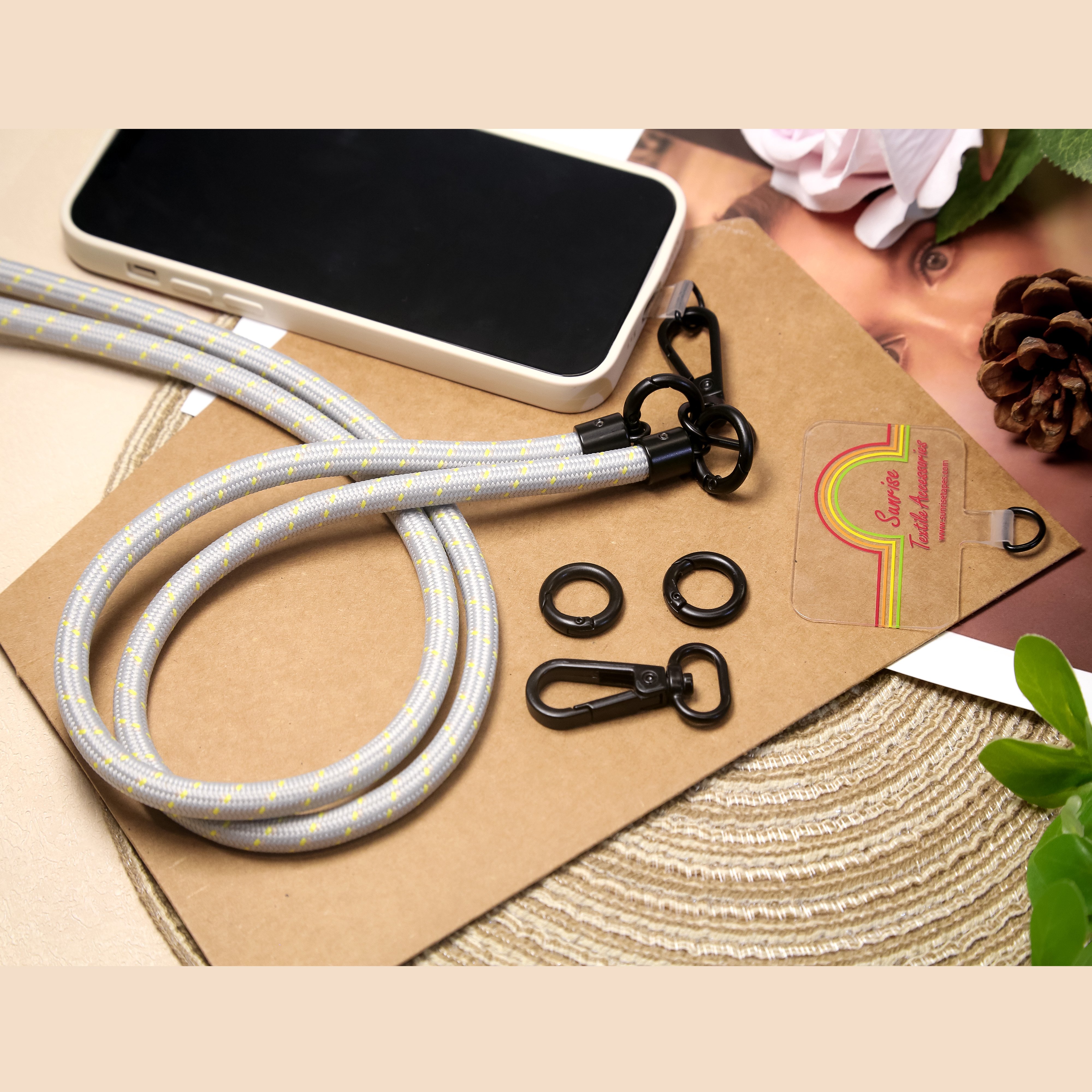 Manufacturer Custom Fancy Badge Holder Phone Lanyard Crossbody Strap Keychain Phone Lanyard