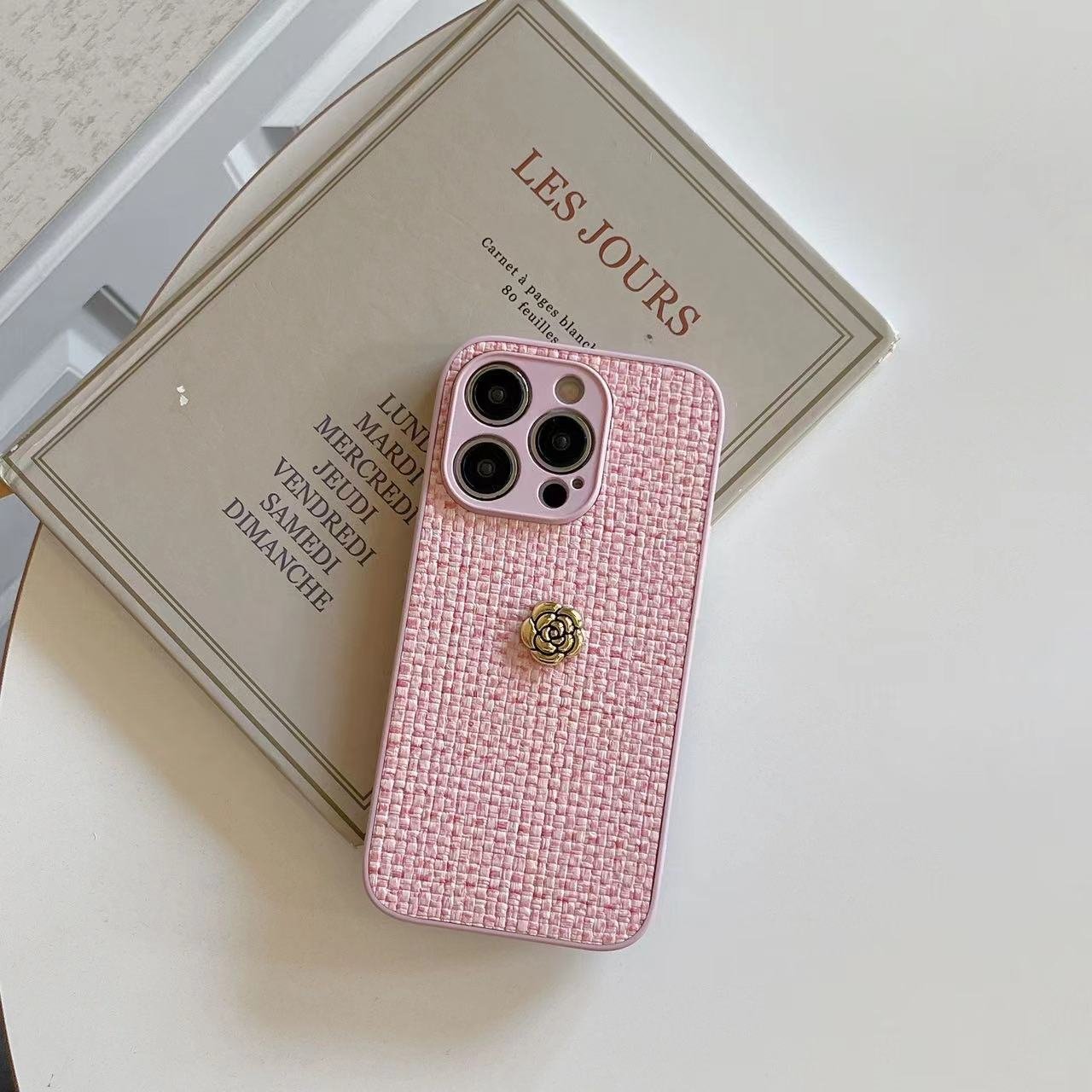fashion Weave pattern with camellia Case for Iphone 11 12 13 14 15 Plus/pro/pro Max