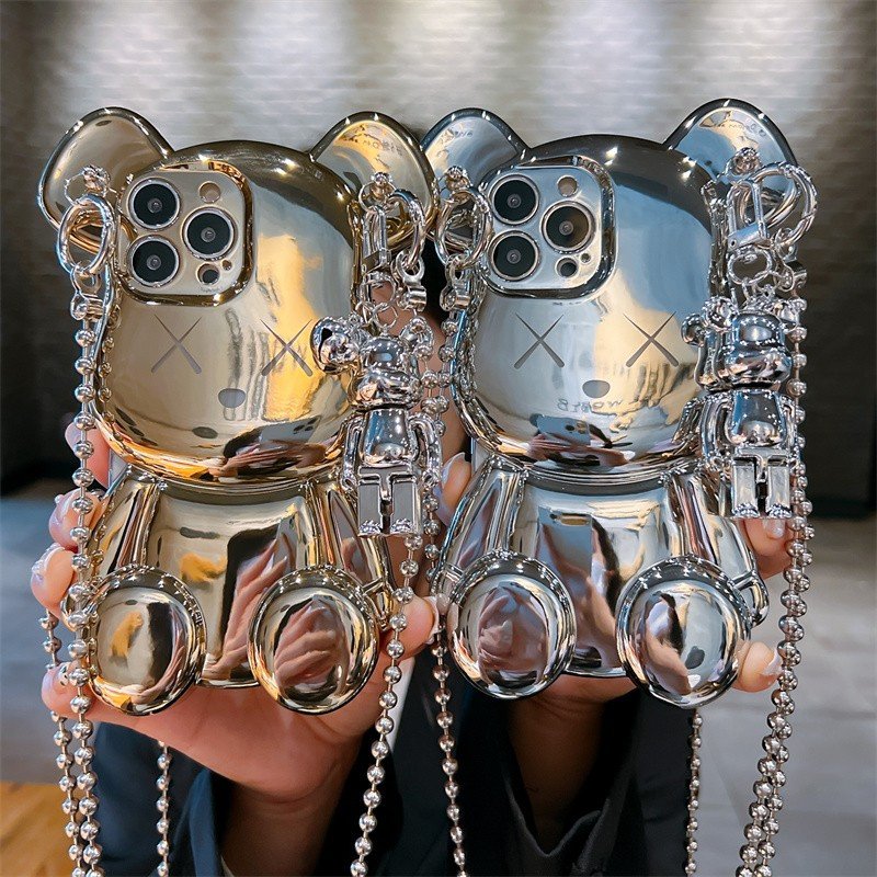 The fashion brand electroplated bear strap long rope pendant anti-fall fashion phone case for iPhone14promax 13pro 12 11