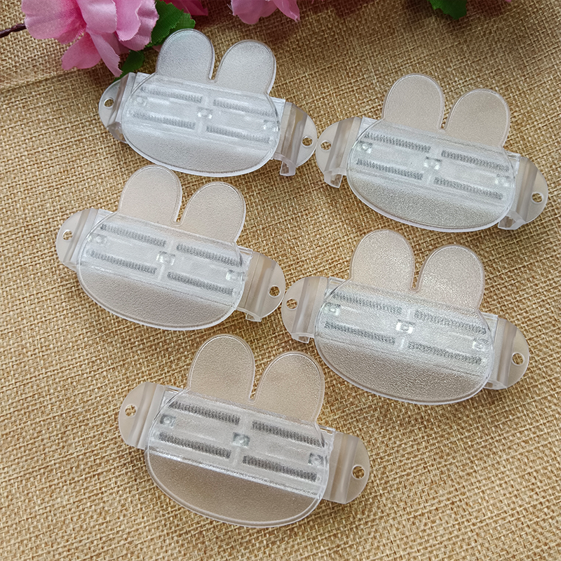 Mobile phone back clip DIY groove material clip transparent material rabbit head back clip cute rabbit mobile phone accessories