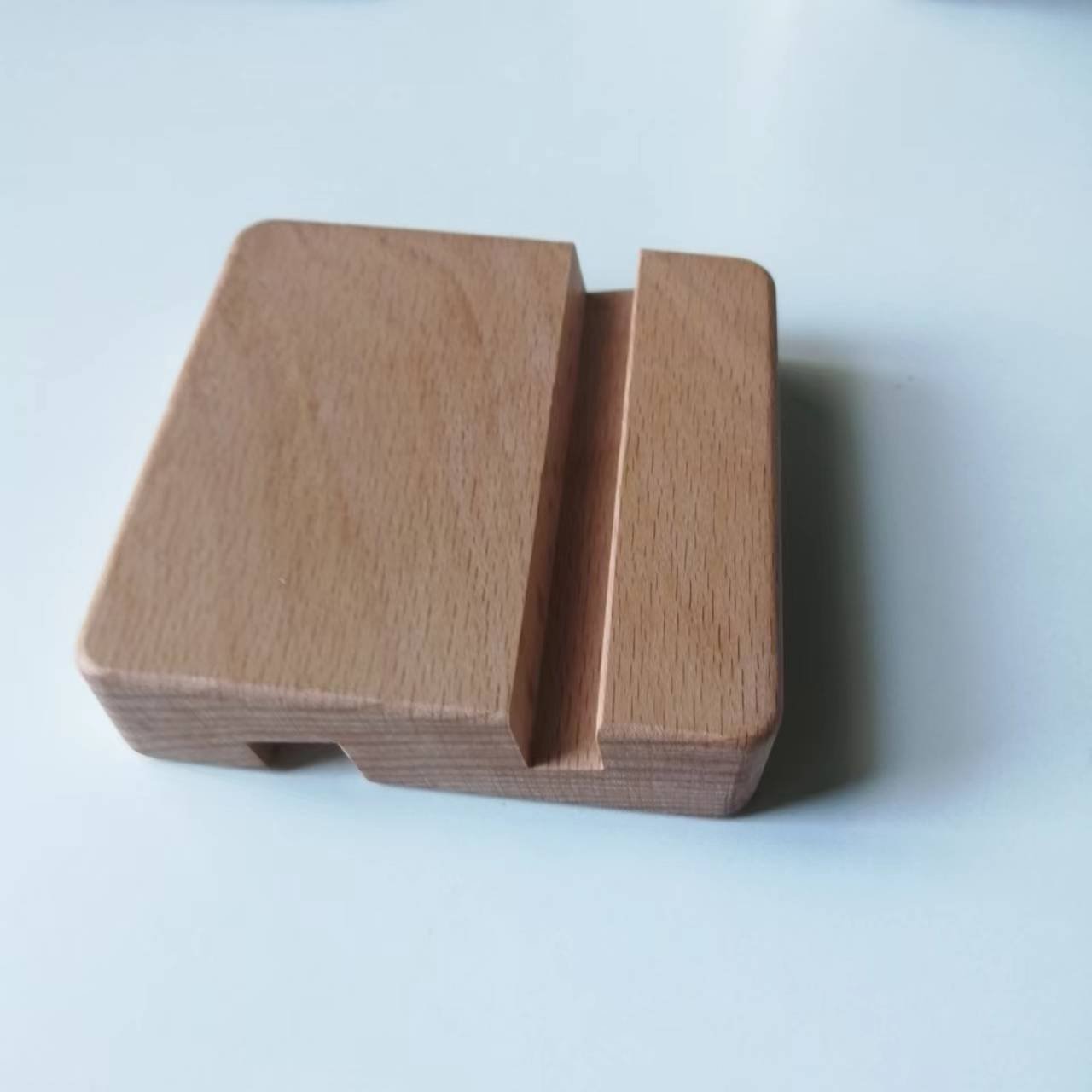Tailai Custom Handmade Wooden Crafts Wooden Block Display Stand Wooden Mobile Phone Holders Cell Holder Tablet Stand.