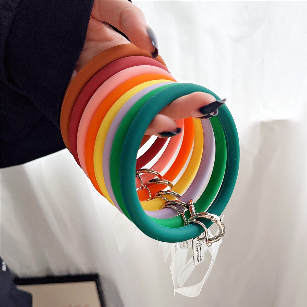 Fashion Silicone Solid Color Mobile Phone Pendant Bracelet Keychain Anti-fall Anti-lost Wrist Strap Easy to Carry ornaments