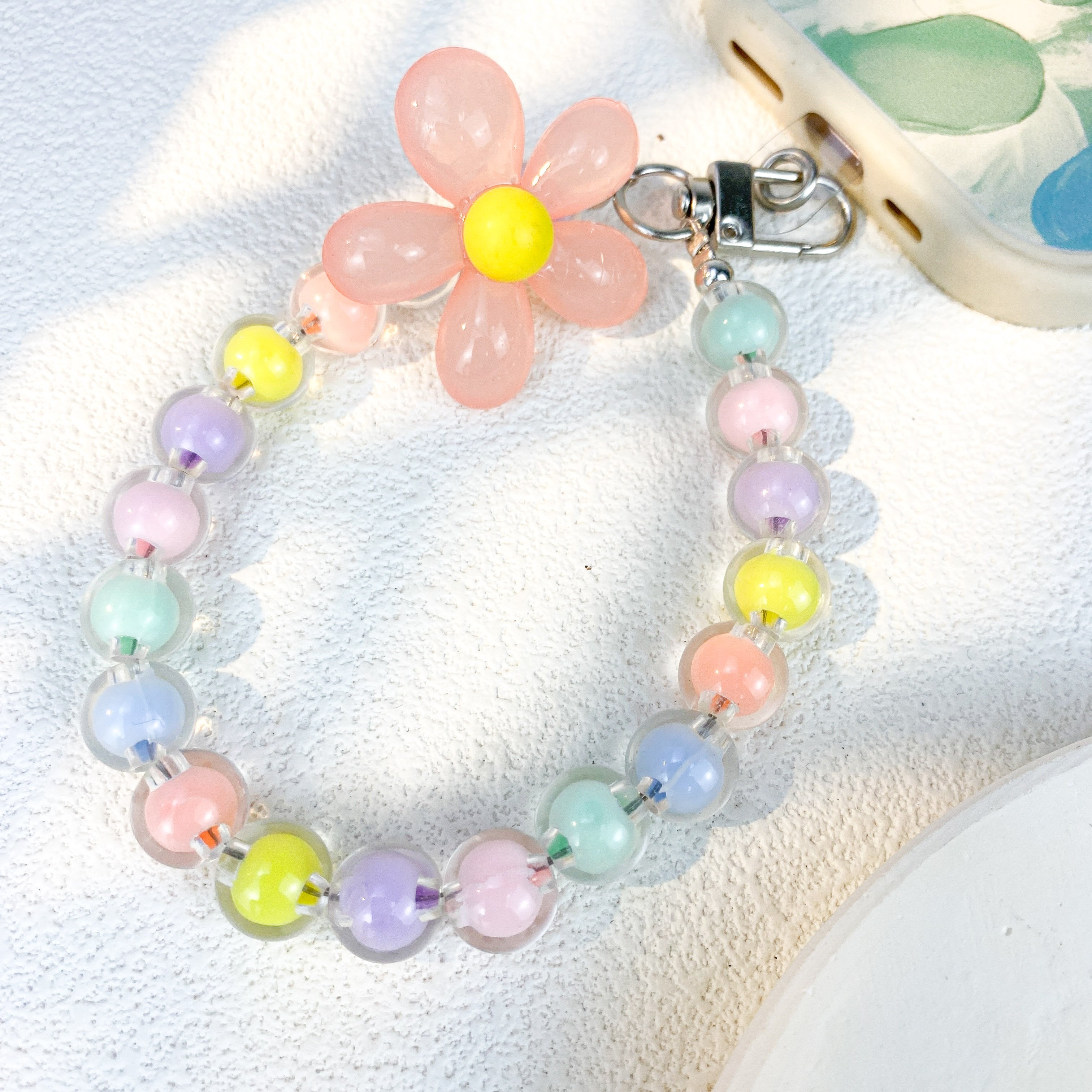 Wholesale Fashion Cute Multi-Color Macaron Beaded Phone Chain Anti-Loss Hand Wrist Lanyard with Flower Charms for Women Keychain