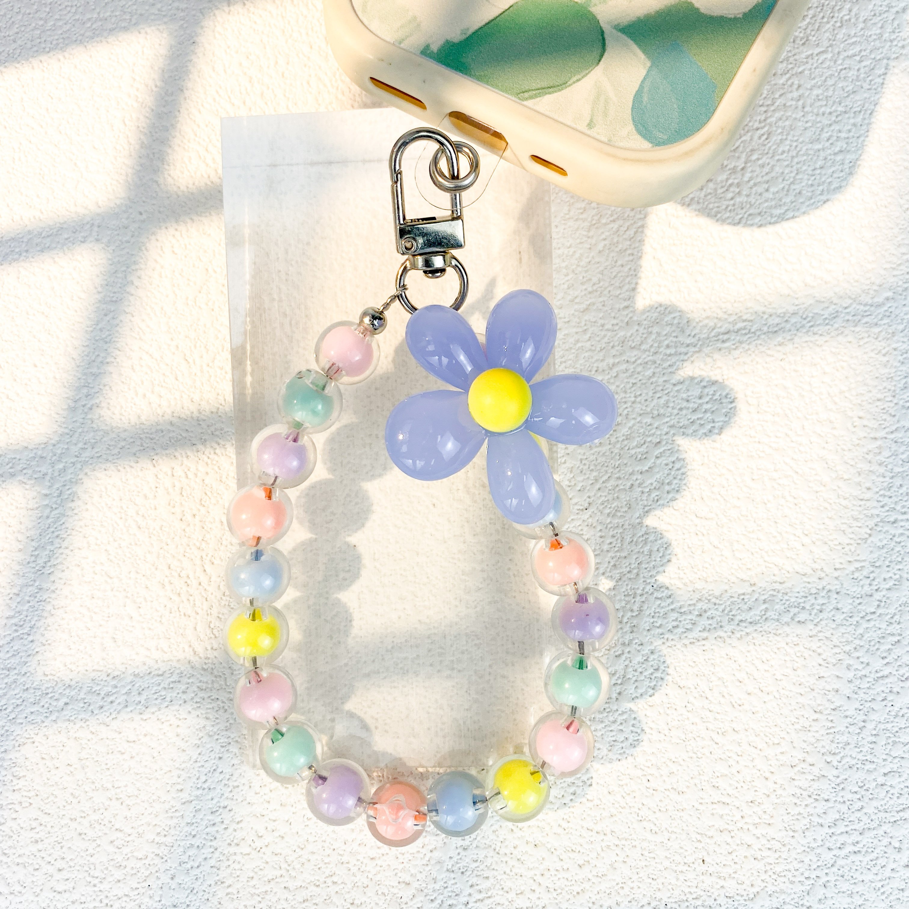 Wholesale Fashion Cute Multi-Color Macaron Beaded Phone Chain Anti-Loss Hand Wrist Lanyard with Flower Charms for Women Keychain