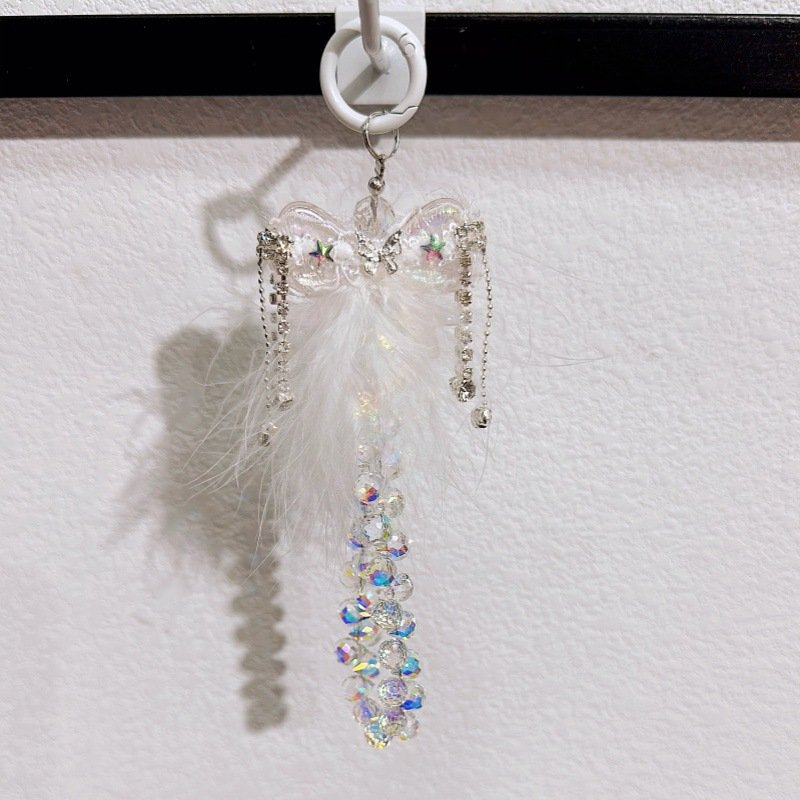 2024 High-End Luxury Mobile Phone Lanyard Short Water Drop Crystal Hanging Chain Hand-Beaded Wrist Strap Acrylic Keychain