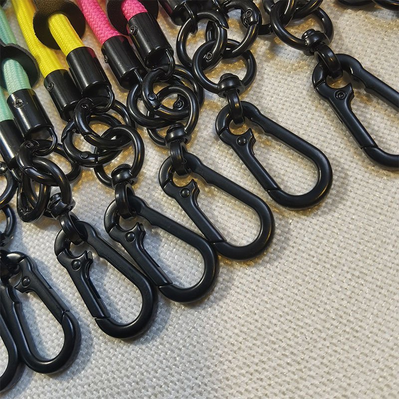 Mobile phone lanyard with multifunctional polyester strap for daily use, crossbody phone lanyard cell phone accessories