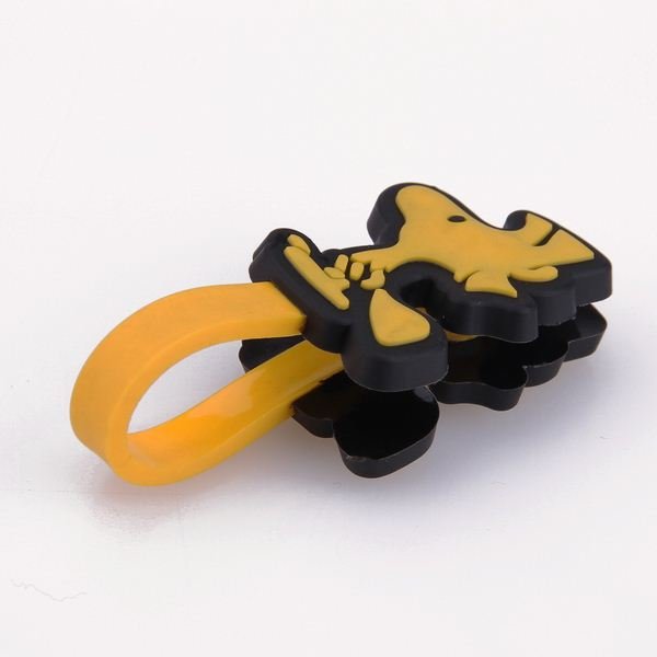 custom design wholesales mobile phone strap charms