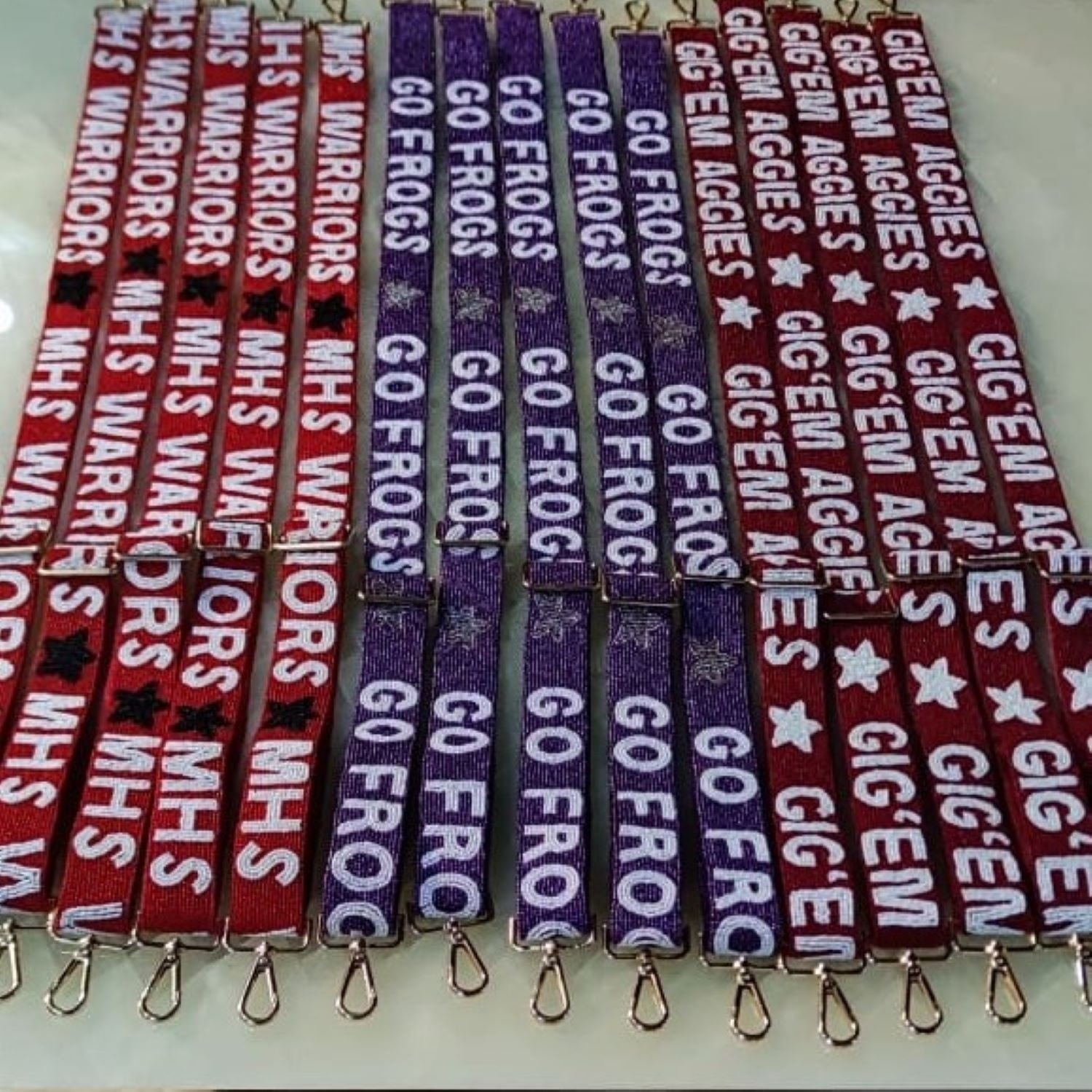 New Arrival Handmade Designer Beaded Customized Mobile Accessories Seed Bead Guitar Handbag Game day Purse Bag Strap