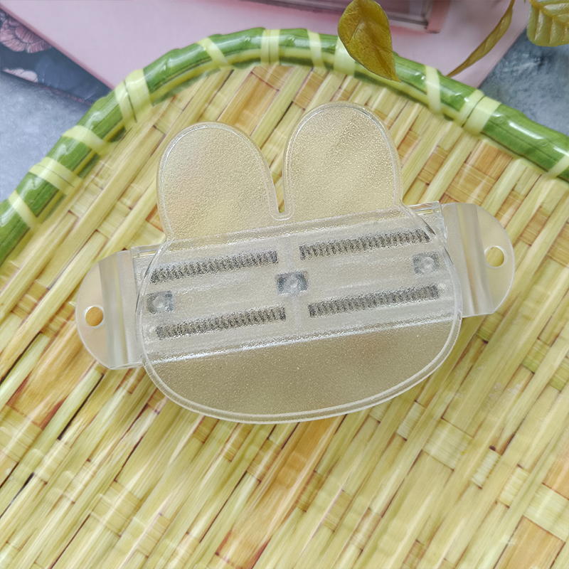 Mobile phone back clip DIY groove material clip transparent material rabbit head back clip cute rabbit rabbit