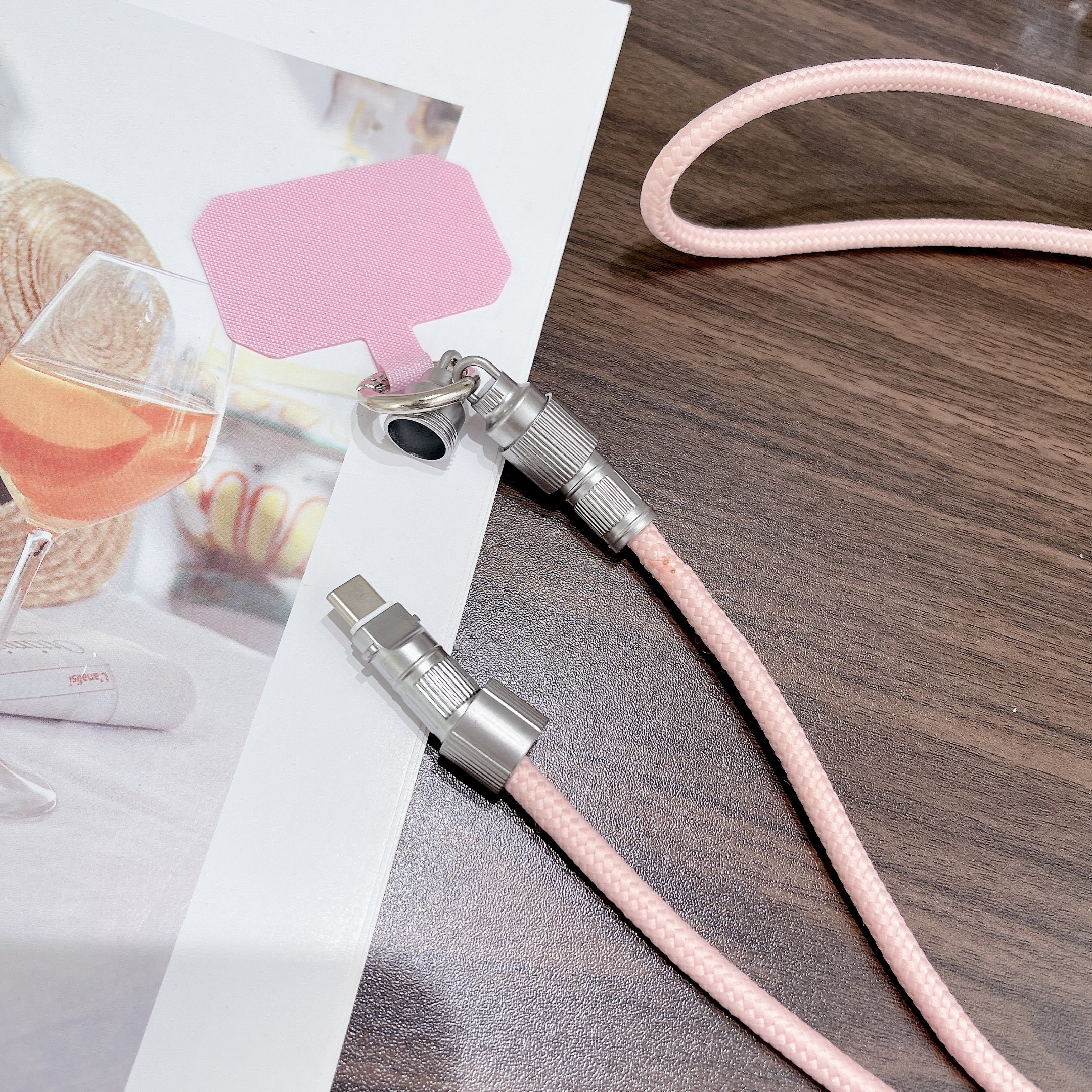 Morandi Soft Silicone Lanyard 60W Type C to L PD Fast Charging and Data Transfer Cable Cross-body Strap for Mobile Phone