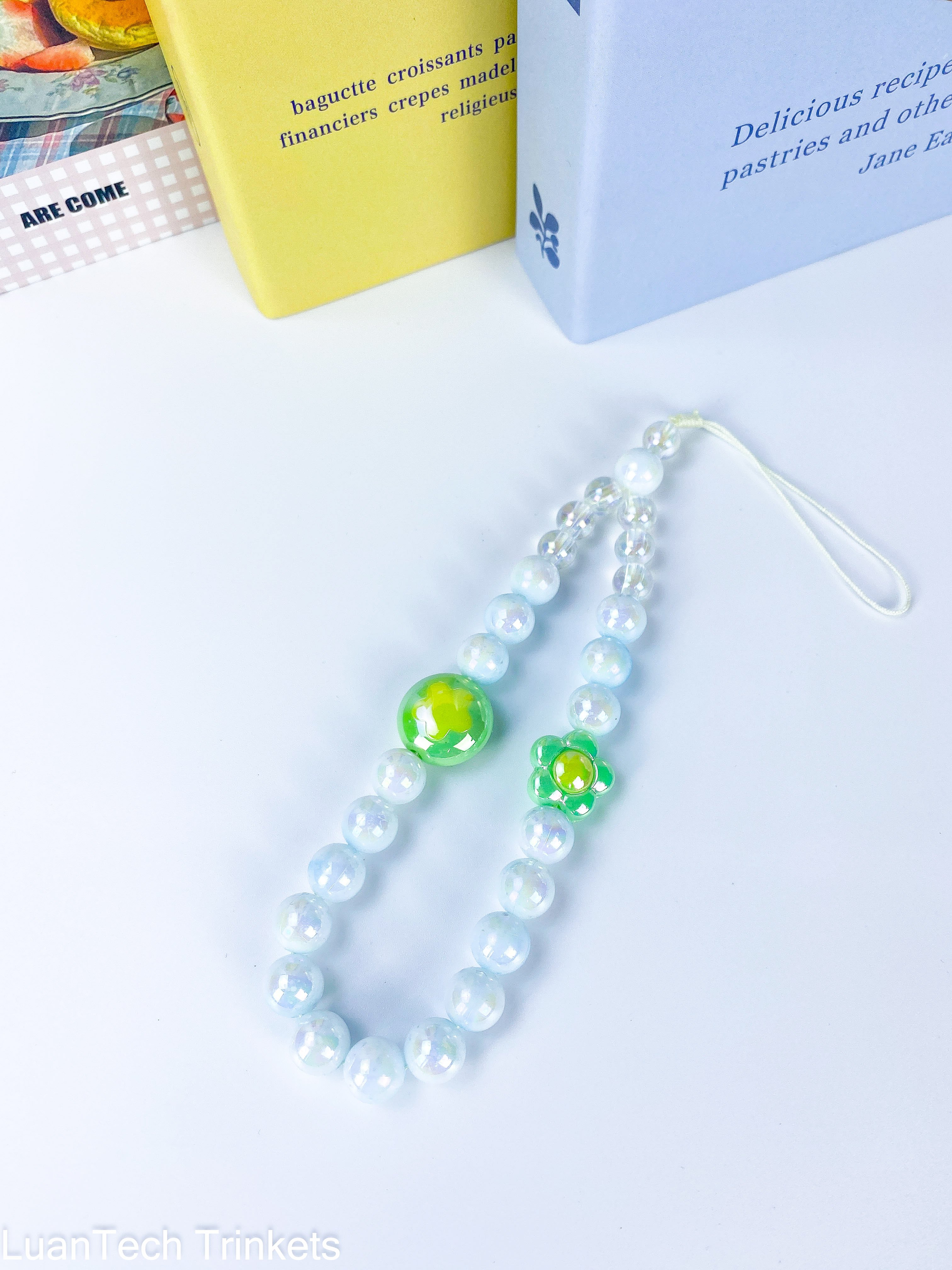 New Design Coloful Beaded Phone Chain Flowers Heart Love DIY Phone Charms Chain Acrylic Cell Phone Strap
