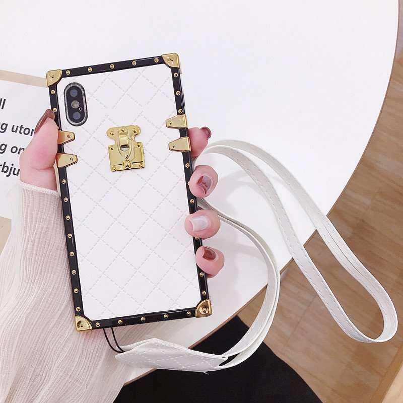 Hot Sale Luxury Lattice PU Leather Phone Case with Strap for iPhone 14 Fashion Trunk Cover for iPhone 13 12 11 7 8 XS X XR