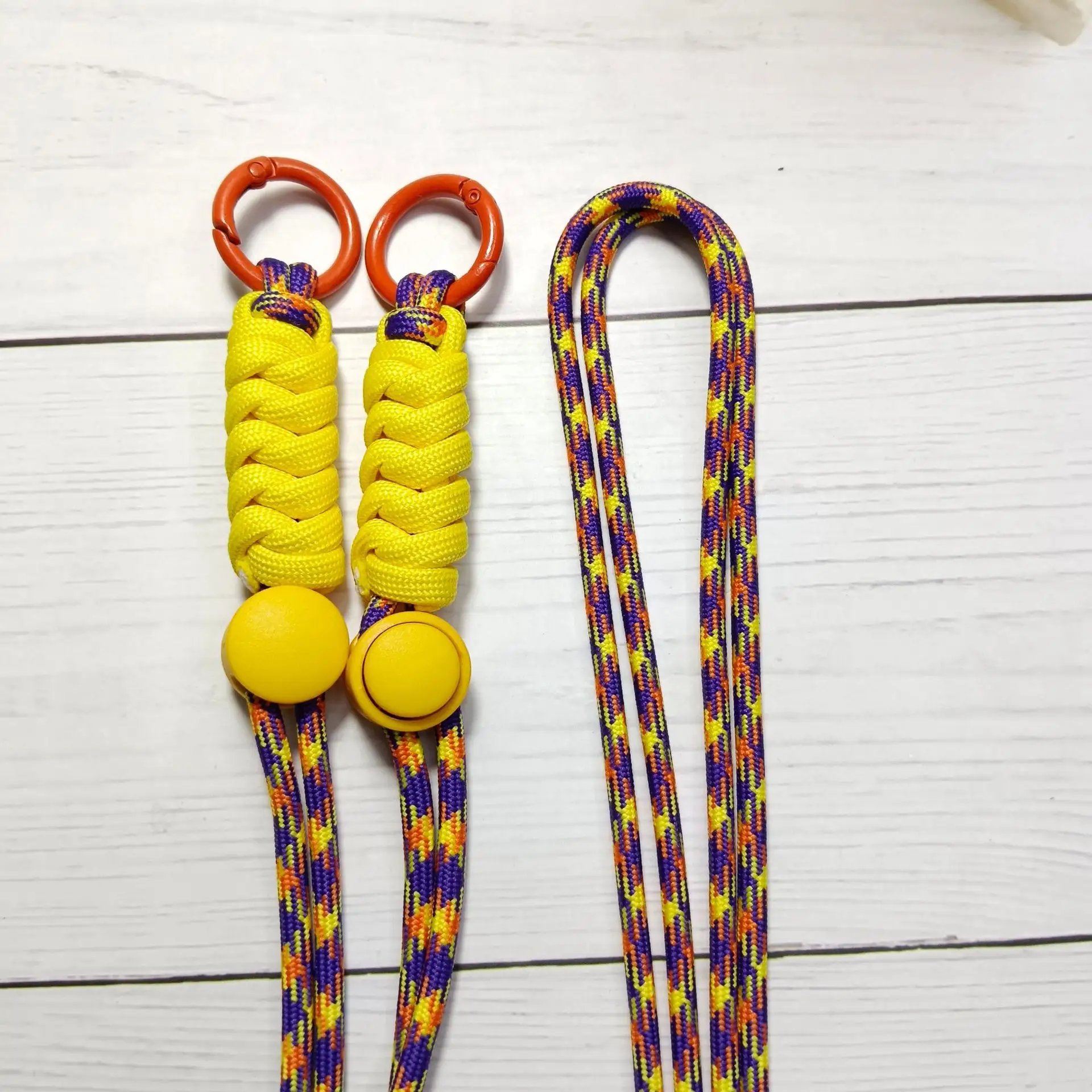 2024 New Product Customized Hanging Rope and High Quality Hanging Rope Metal Keychain Chain Silicone Keychains Polyester Fibre