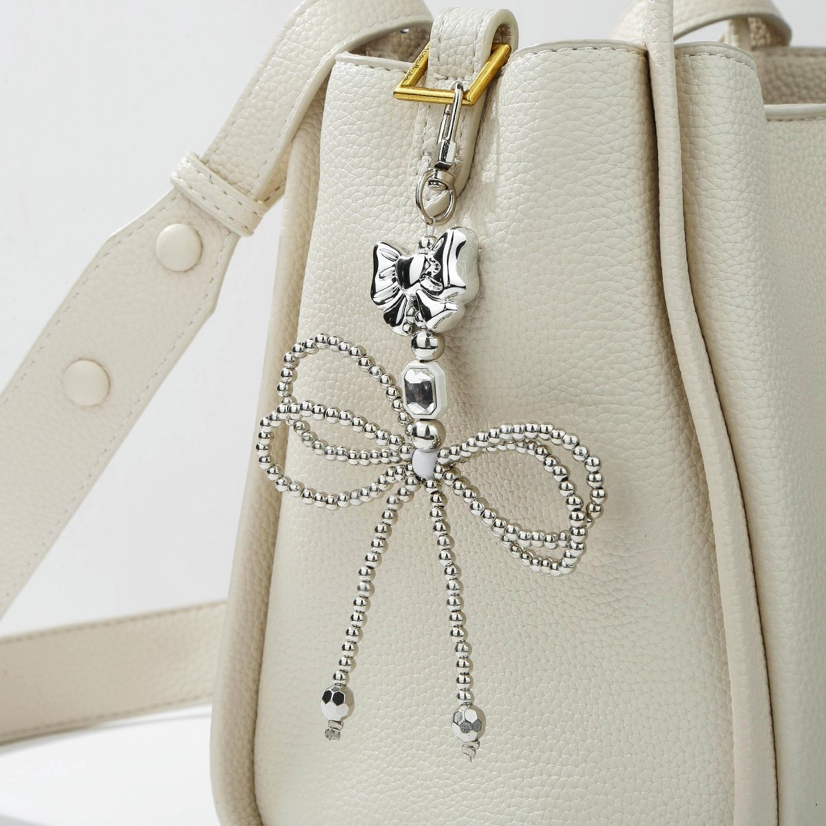 Fashion Mirror Diamond Butterfly Phone Chain For All Phone Models Acrylic Universal Anti-Loss Bag and Shoe Charm For Woman