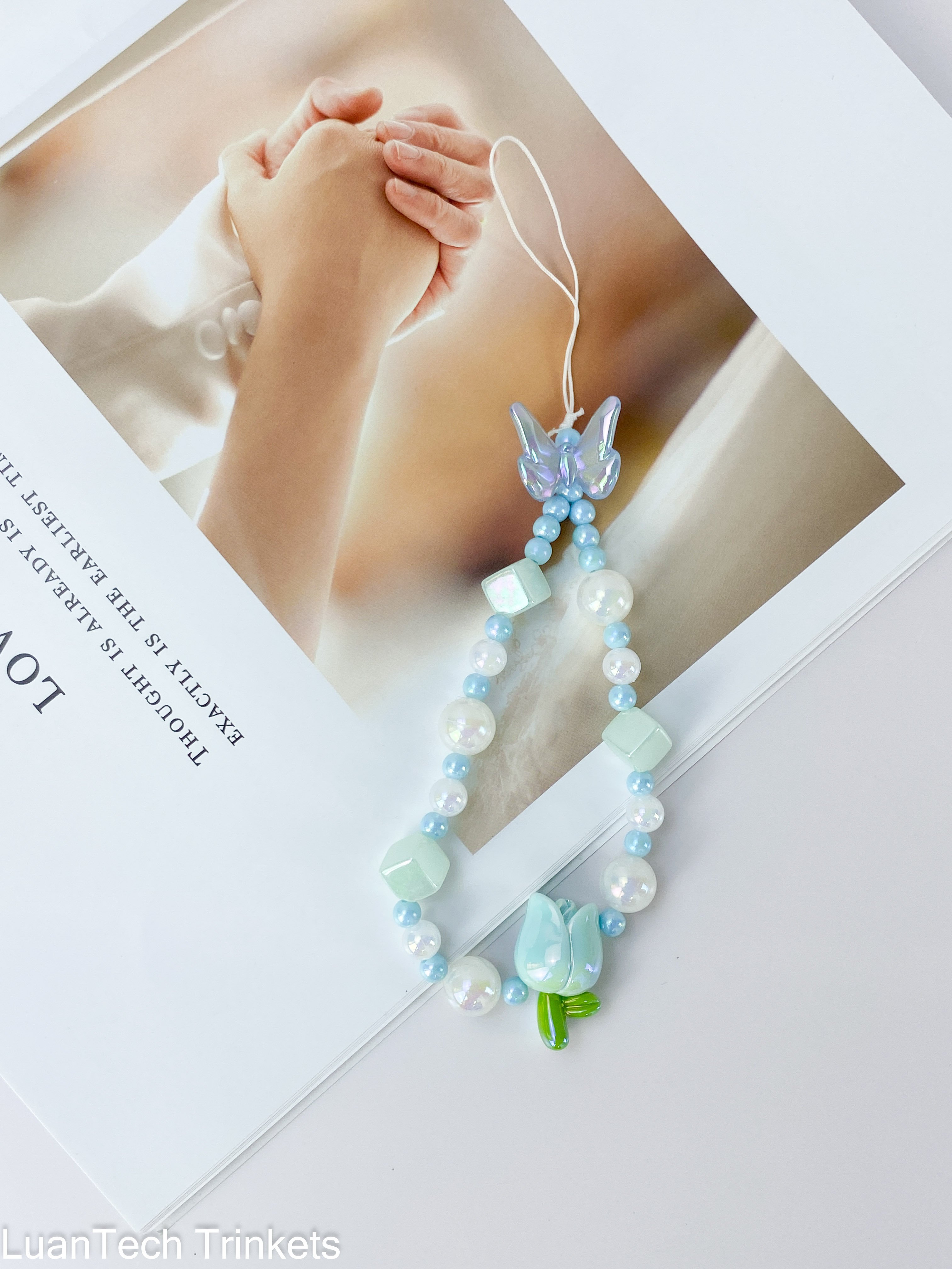 Colorful Crystal Butterflies Chain Mobile Phone Lanyard Cell Phone Charm Straps Acrylic Pendant Anti-Lost