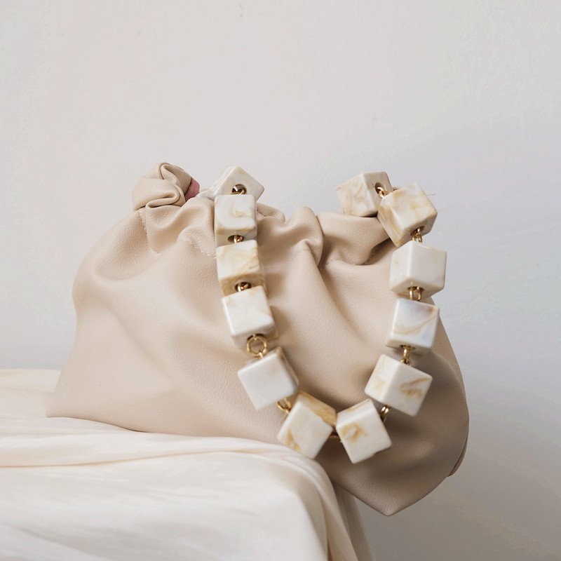 Fashion Vintage Mobile Phone Portable Chain Holder Bag Bead Chain Gold Plated Handmade Resin Square Beads Phone Strap