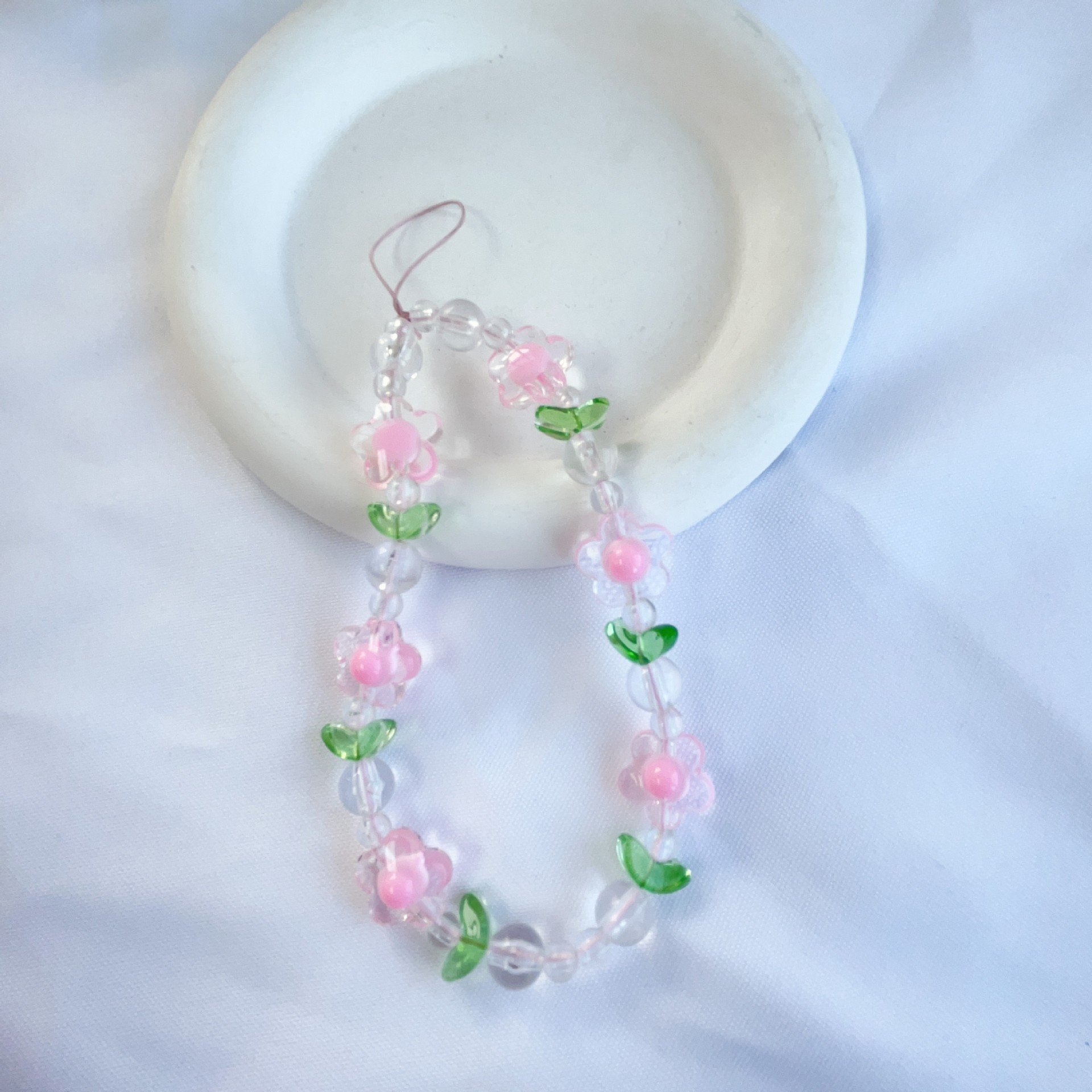 Forest green leaves colorful flowers mobile phone lanyard wrist strap colorful transparent beads small fresh bag pendant female