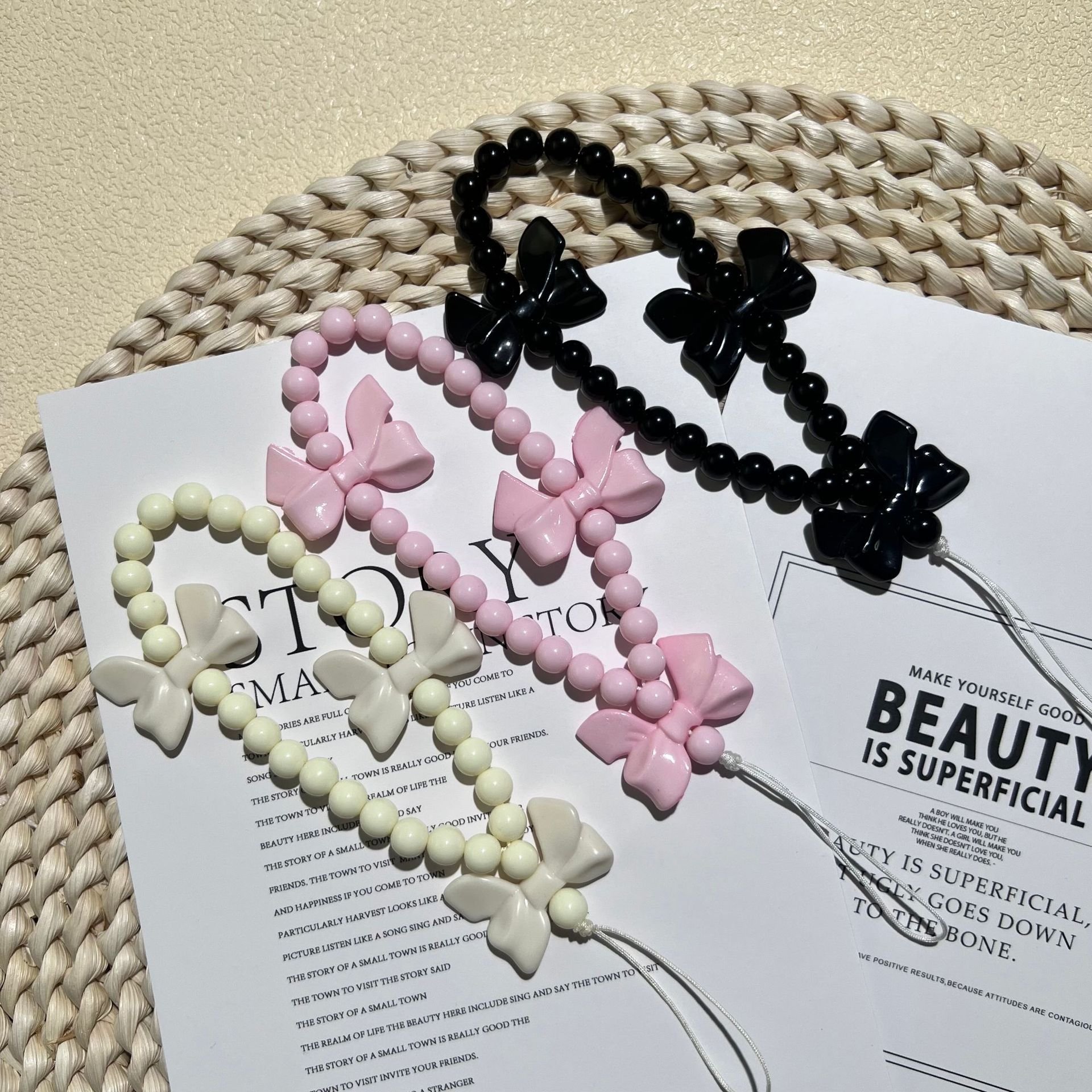 Fashion Women Girls Cute Bowknot Acrylic Beaded Mobile Charms Chain Phone Lanyard Anti Loss Wrist Strap Jewelry Accessories