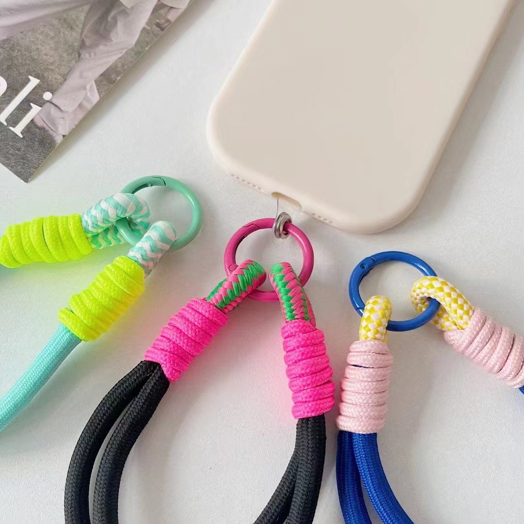 Portable Anti-Loss Key Chain Mobile Phone Strap Wristband with Short Rope for Men Women Personalizable Mobile Phone Accessory