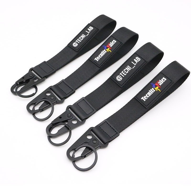High Quality Custom Logo PVC Rubber Label Patch Nylon Wrist Lanyards with Eagle Beak Carabiner