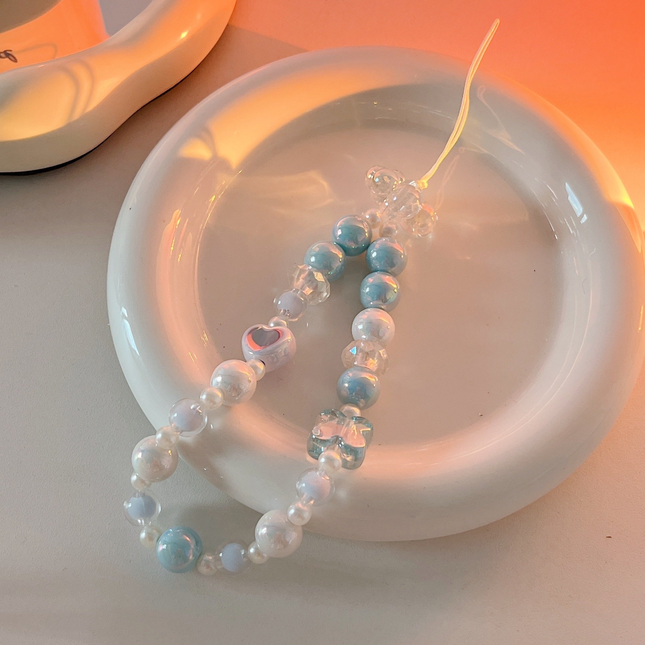 Beaded Crystal Chain Cute Love Y2K Pearl Lanyard Charm Phone Case Cell Phone Wrist Strap Charm Pink Charms Customize