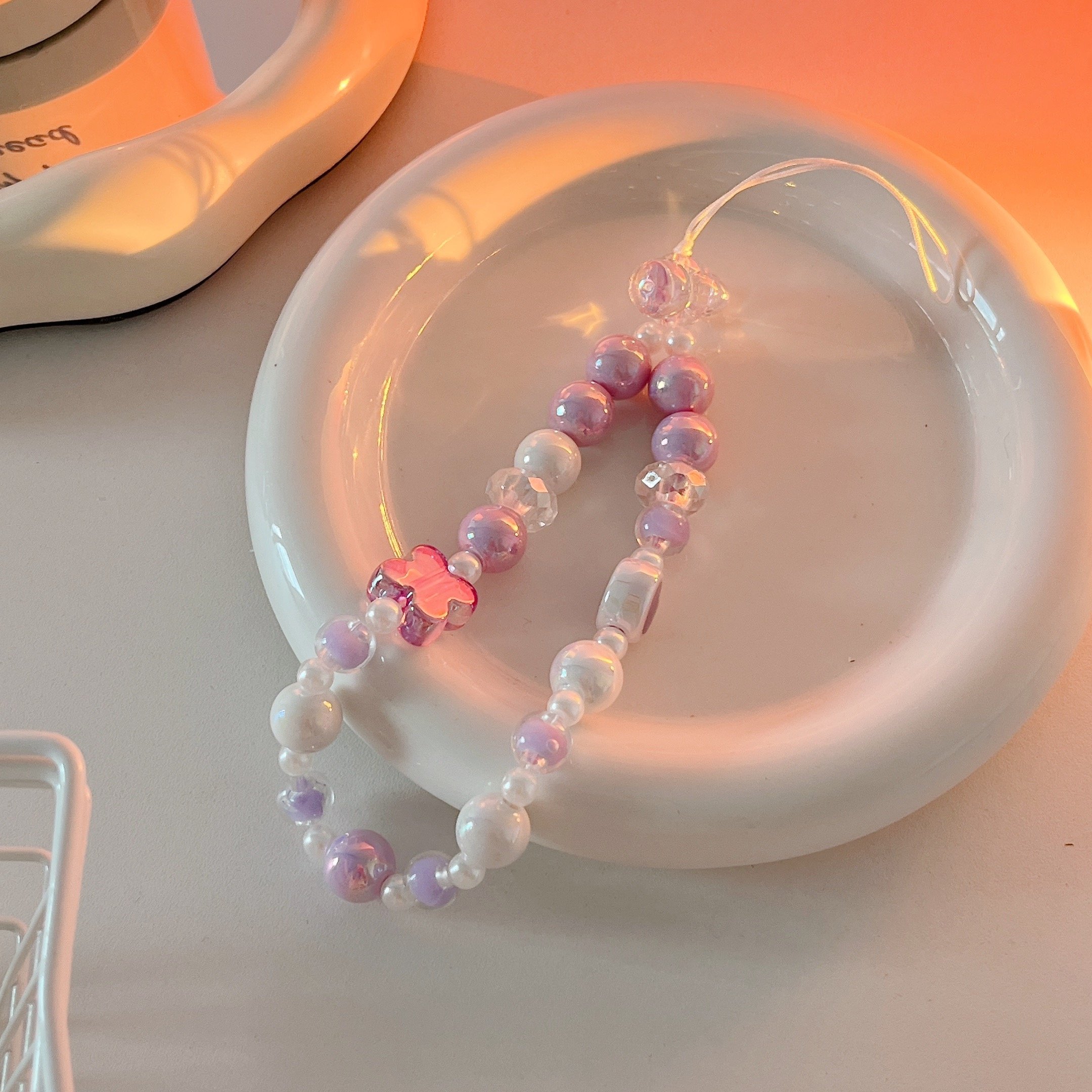 Beaded Crystal Chain Cute Love Y2K Pearl Lanyard Charm Phone Case Cell Phone Wrist Strap Charm Pink Charms Customize
