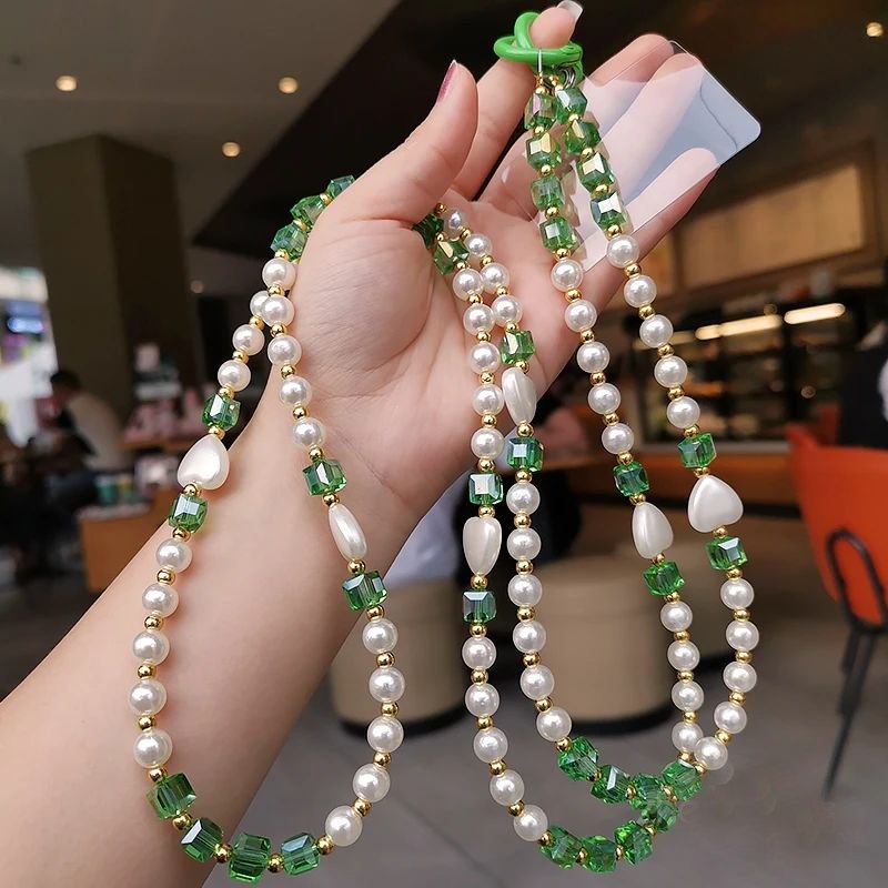Mobile Phone Lanyard Crossbody Can Back Pearl Pendant Girls Hand-beaded Mobile Phone Case Set Universal Sling Chain