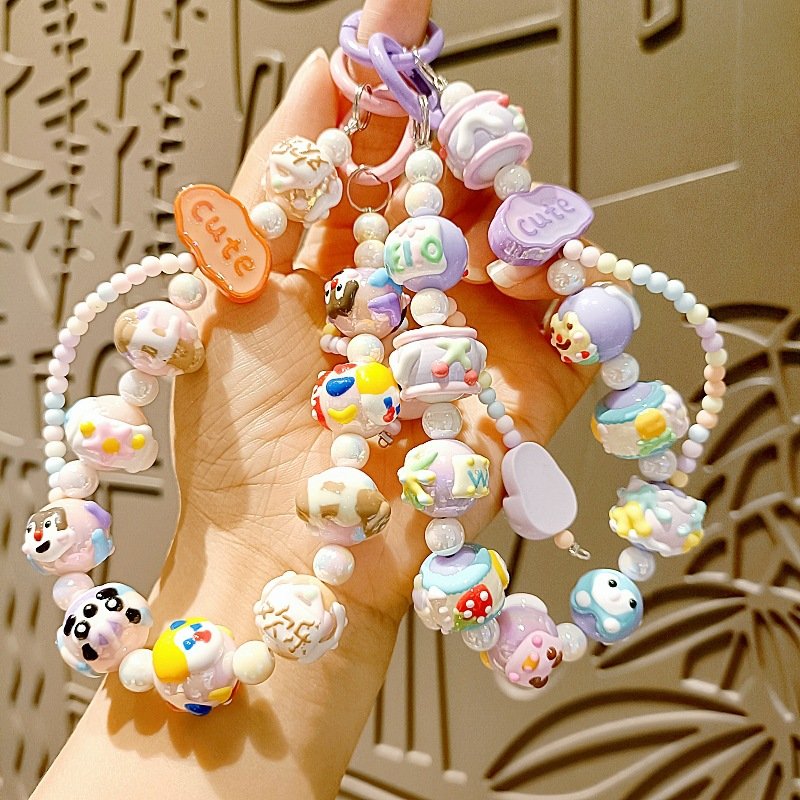 Cute hand-painted beaded animal beaded chain bag mobile phone pendant hand made beaded keychain cartoon graffiti wrist ornament