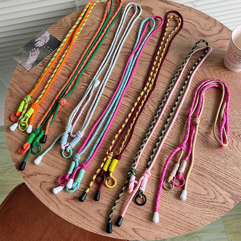 Handcrafted Adjustable Shoulder Phone Strap Mobile Phone Lanyard with Nylon and Polyester Hanging Accessory and Phone Holder