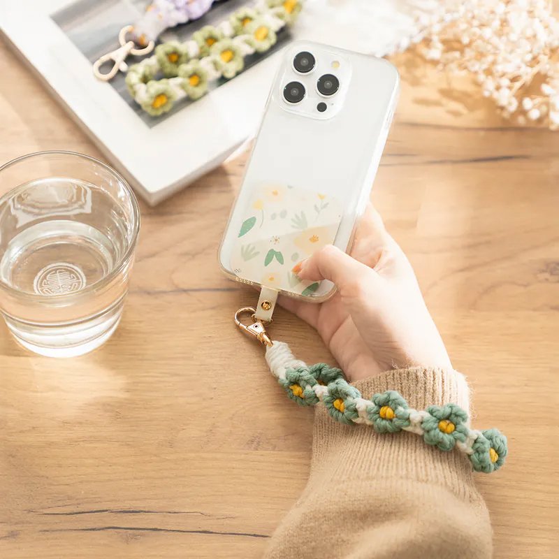 New arrival daisy flower mobile phone lanyard wrist strap hand-woven flower mobile phone wrist strap phone strap