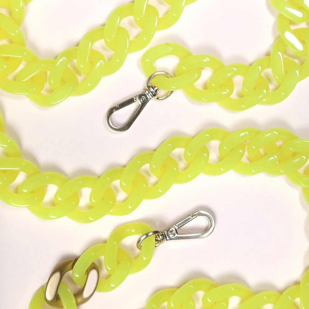 New acrylic chain mobile phone case gradient color chain mobile phone case and bag acrylic crossbody bag mobile phone strap