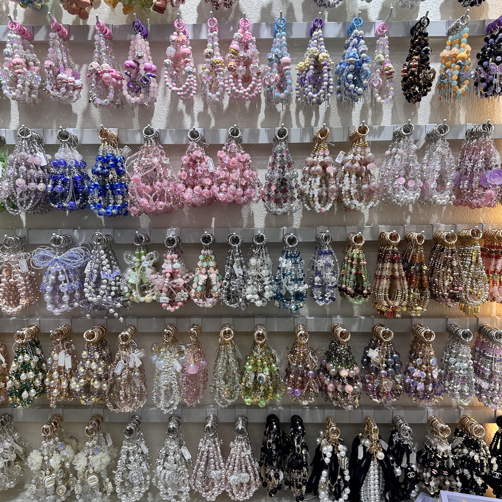 Unit Price $0.25 Wholesale Phone strap phone chain bracelets shiny adjustable Cute Animals Designs Flexible for All Phones