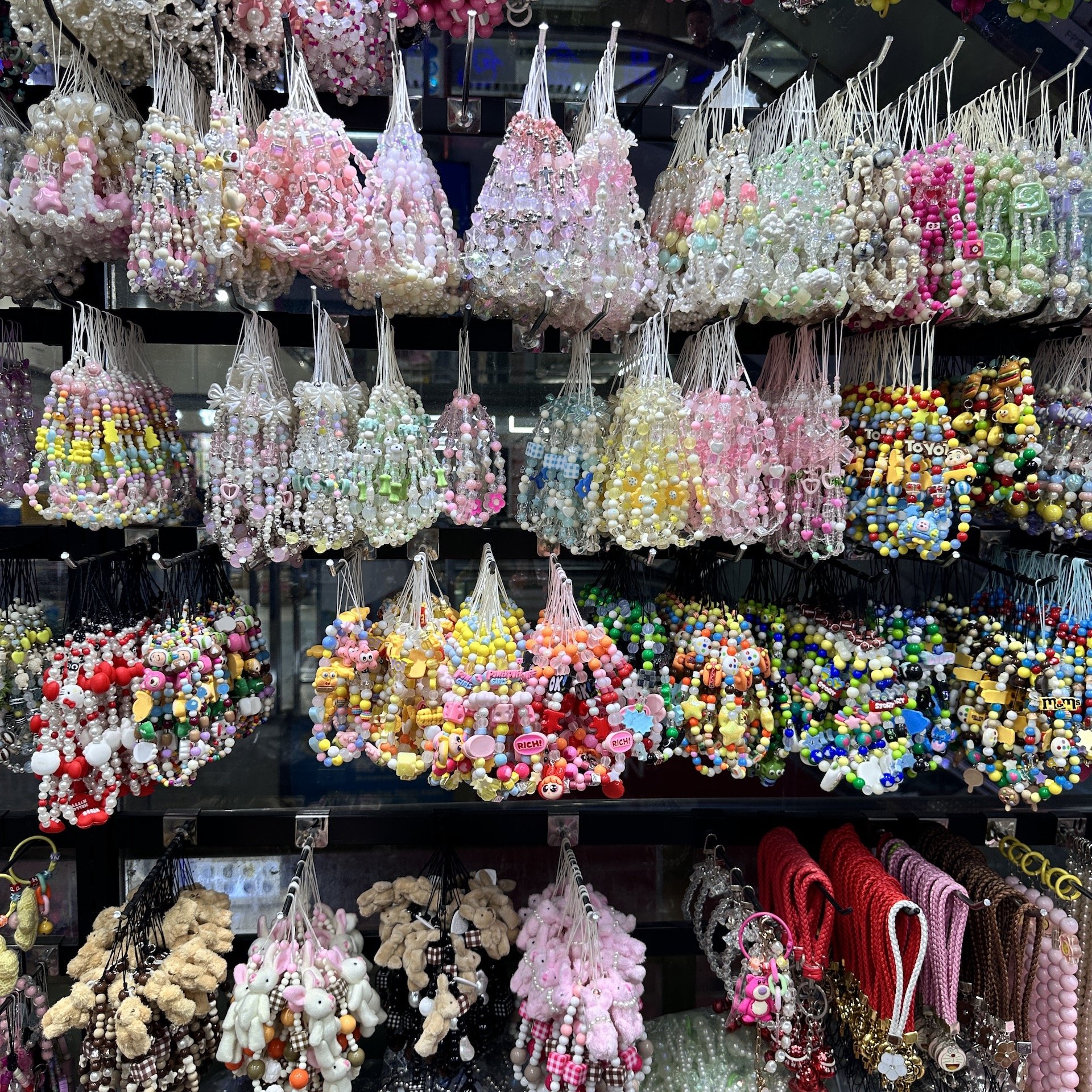 Unit Price $0.25 Wholesale Phone strap phone chain bracelets shiny adjustable Cute Animals Designs Flexible for All Phones