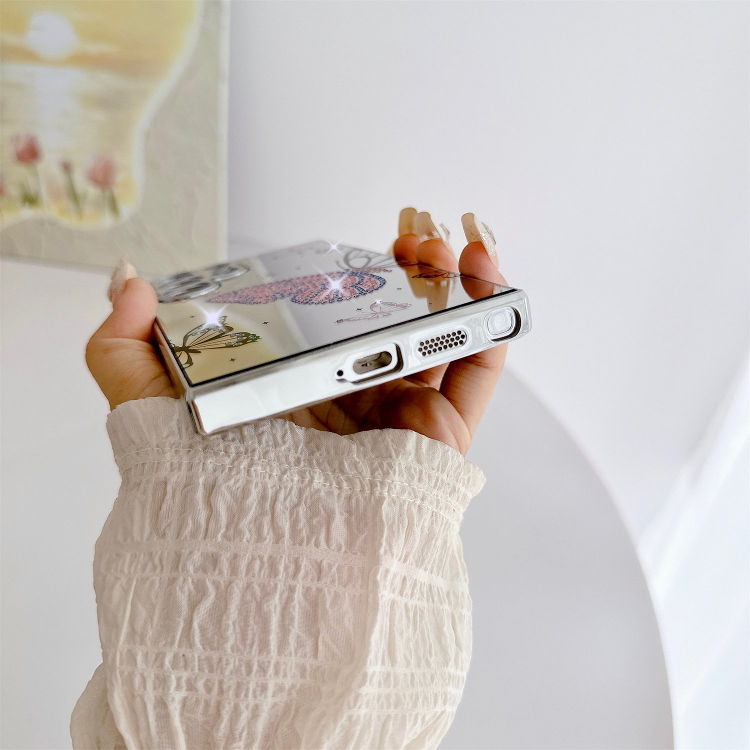 Luxury Electroplated Silver lipstick lips Make-up Mirror Mobile Phone Case with bracelet For Samsung Galaxy S24 S23 S22 Ultra