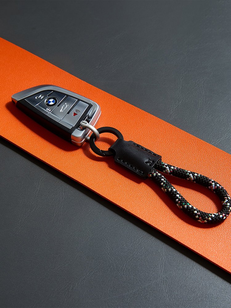 Handmade leather car key pendant mobile phone lanyard advanced mobile phone chain anti-lost car key chain